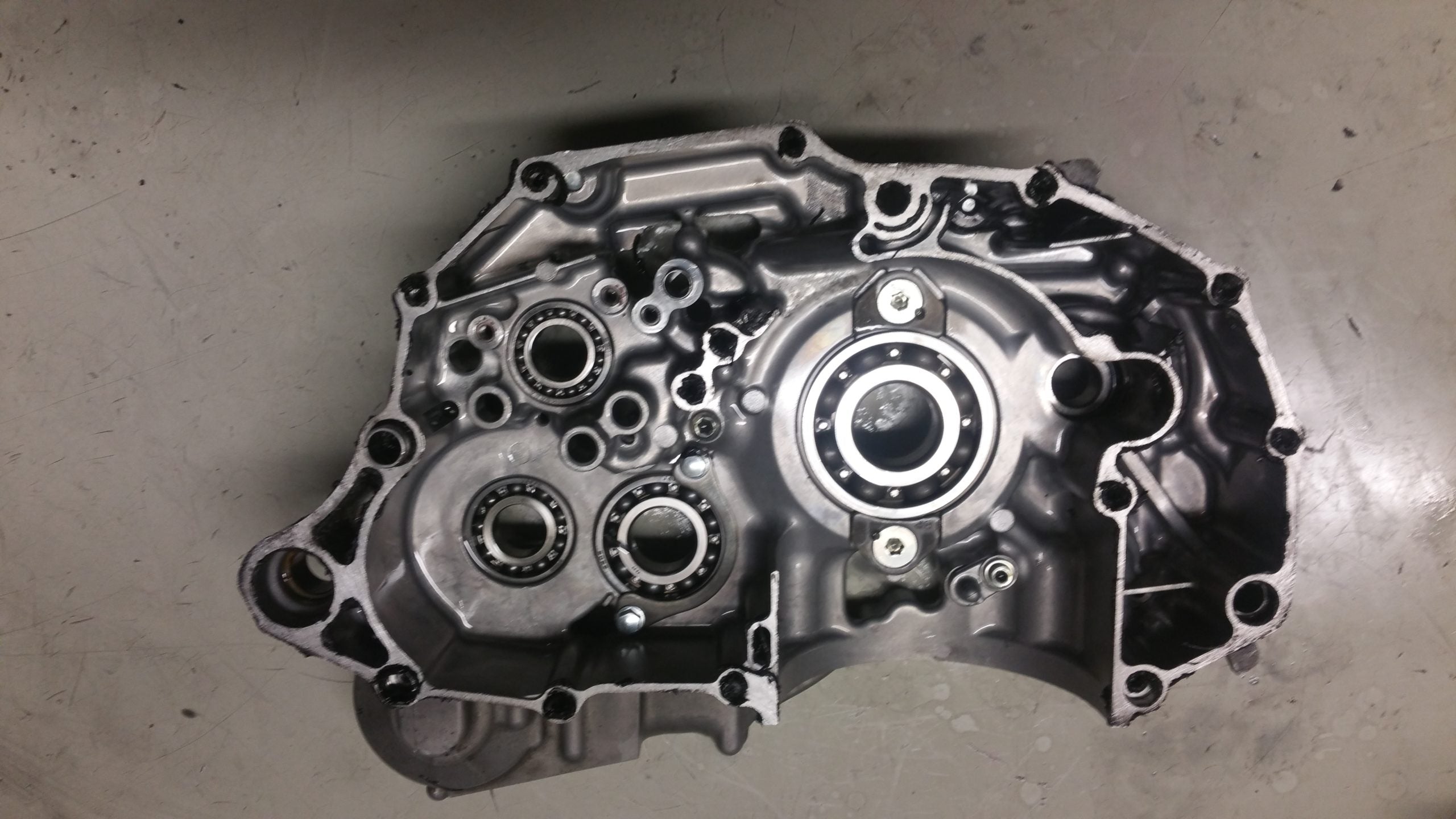 Carter moteur droit yamaha 450 yzf 2010