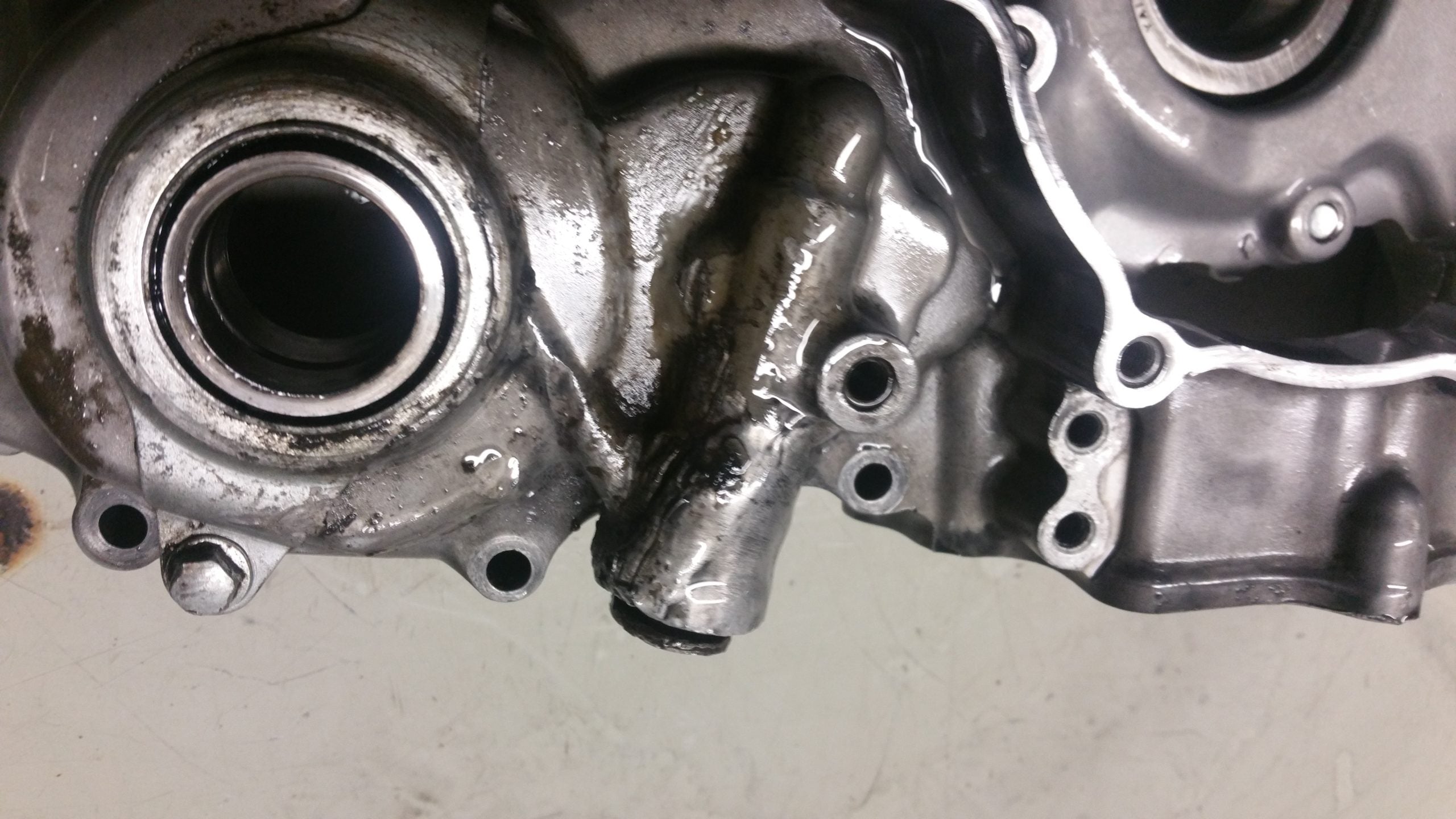 Carter moteur gauche yamaha 450 yzf 2010-3