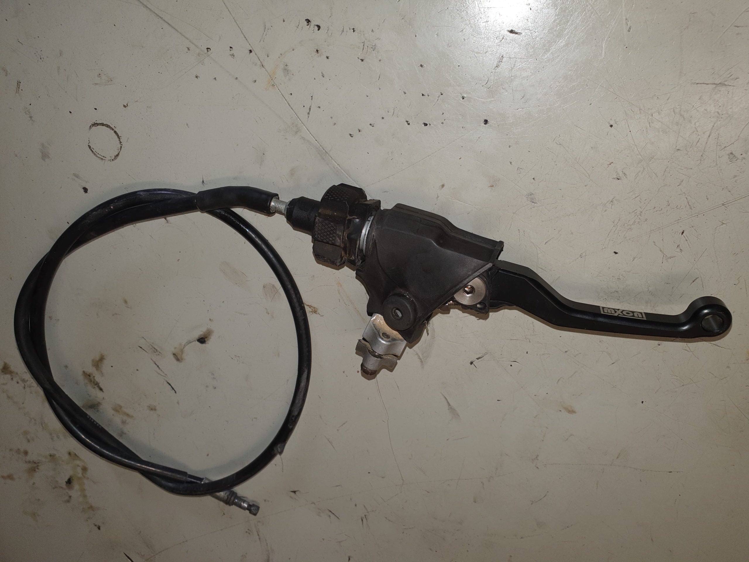poignée et cable d'embrayage yamaha 250 yz