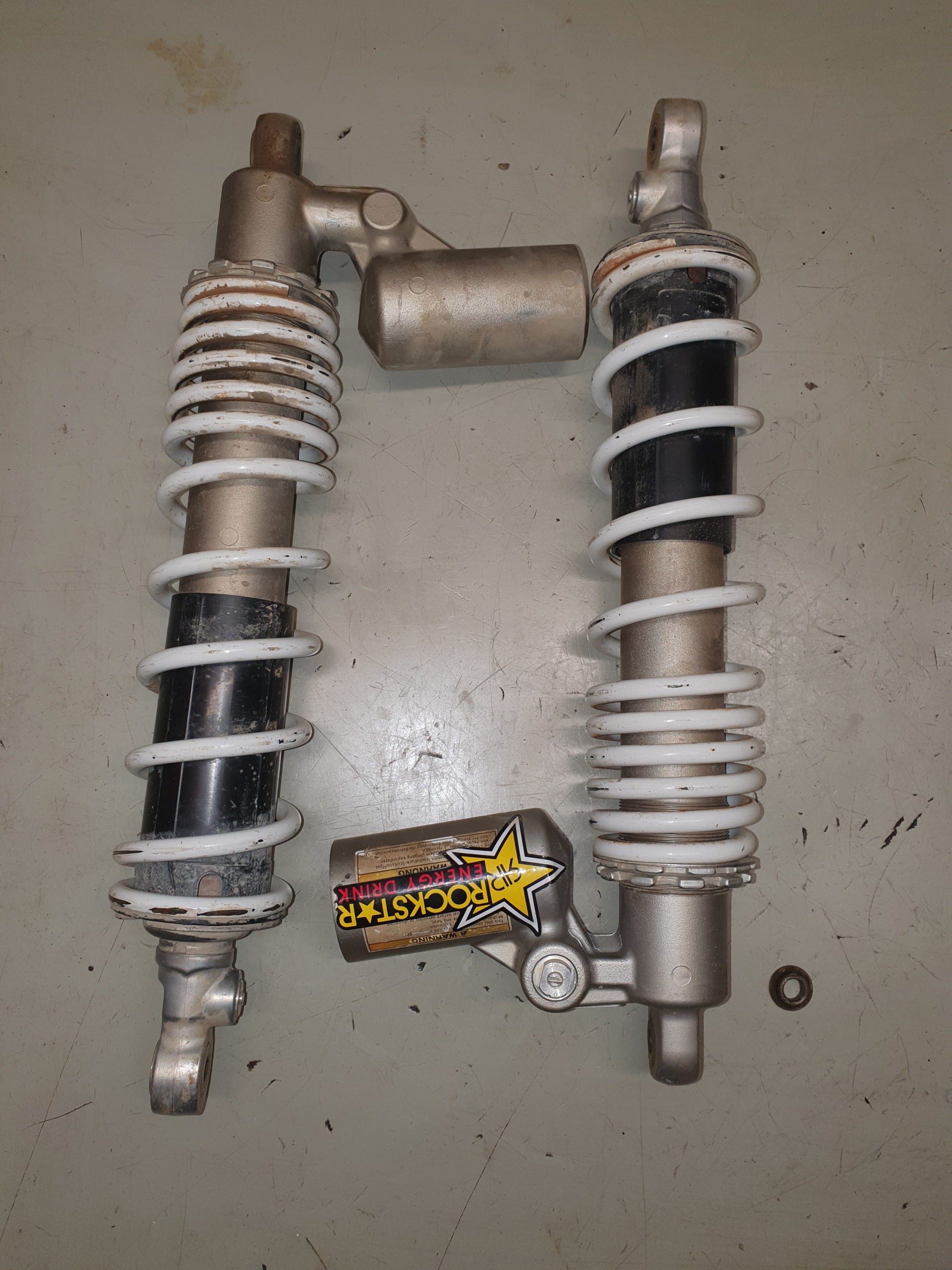amortisseur avant l'unité suzuki 450 ltr-2