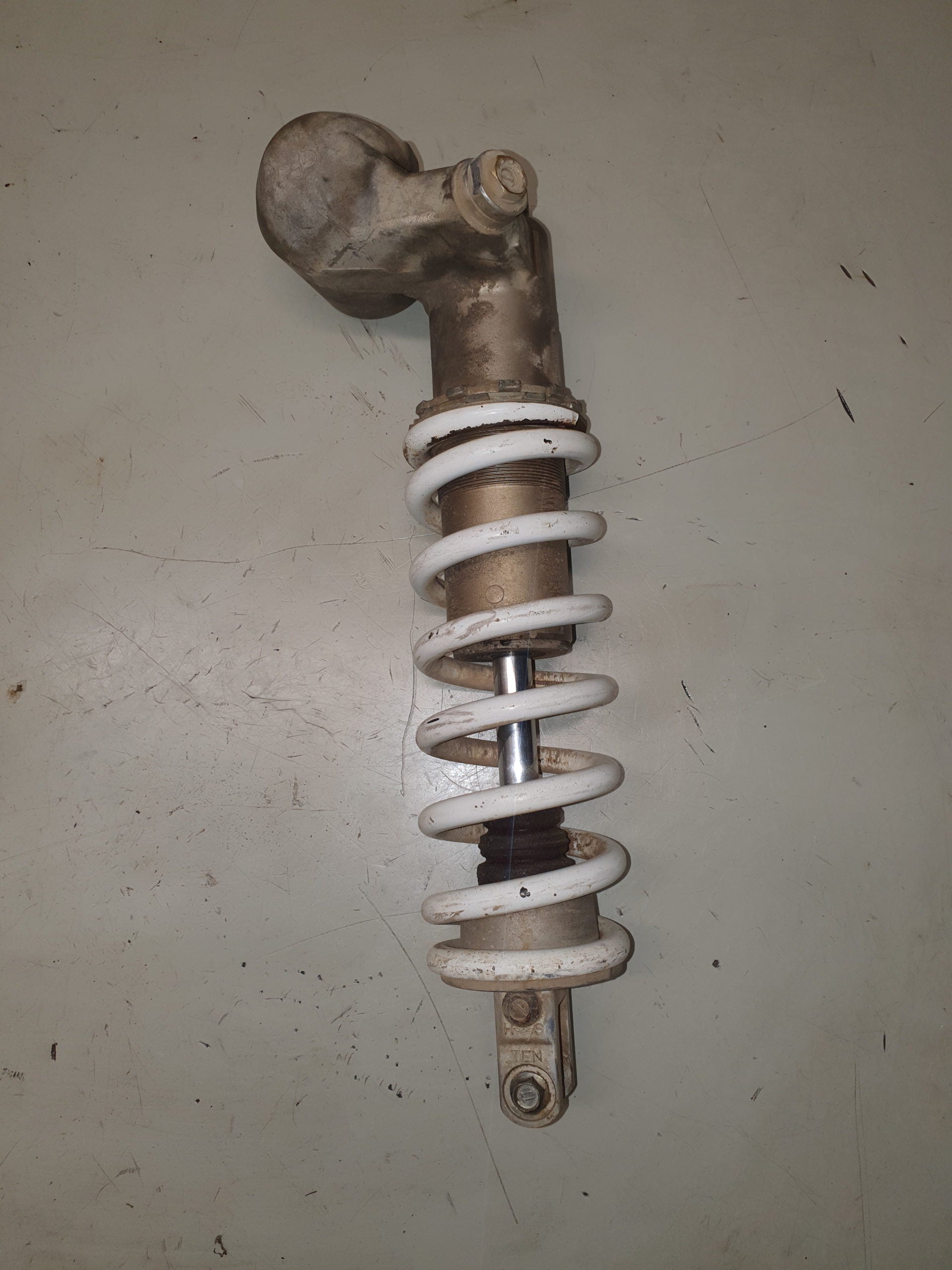 amortisseur arrière suzuki 450 ltr-2