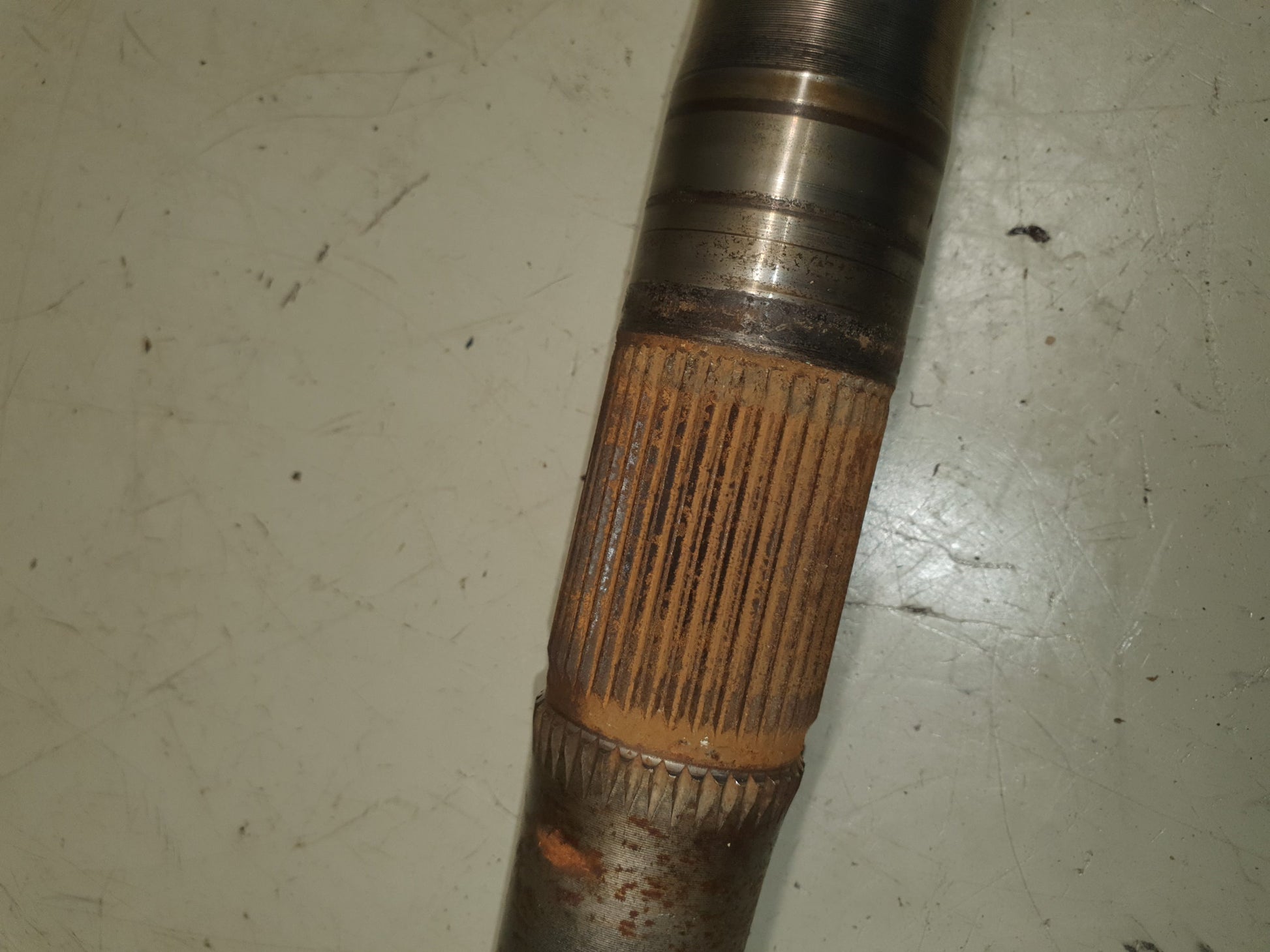 Arbre de roue arriere suzuki 450 ltr-3
