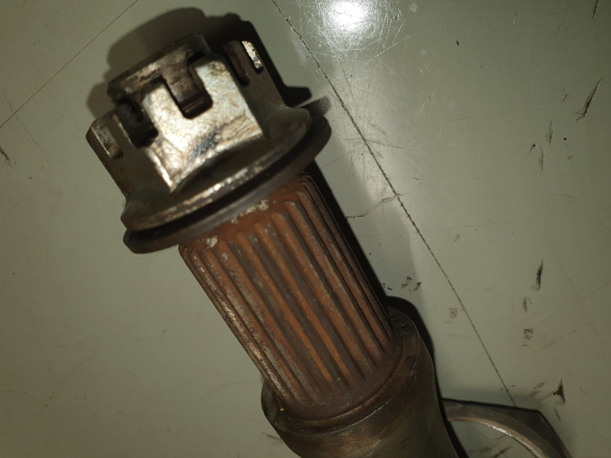 Arbre de roue arriere suzuki 450 ltr-5