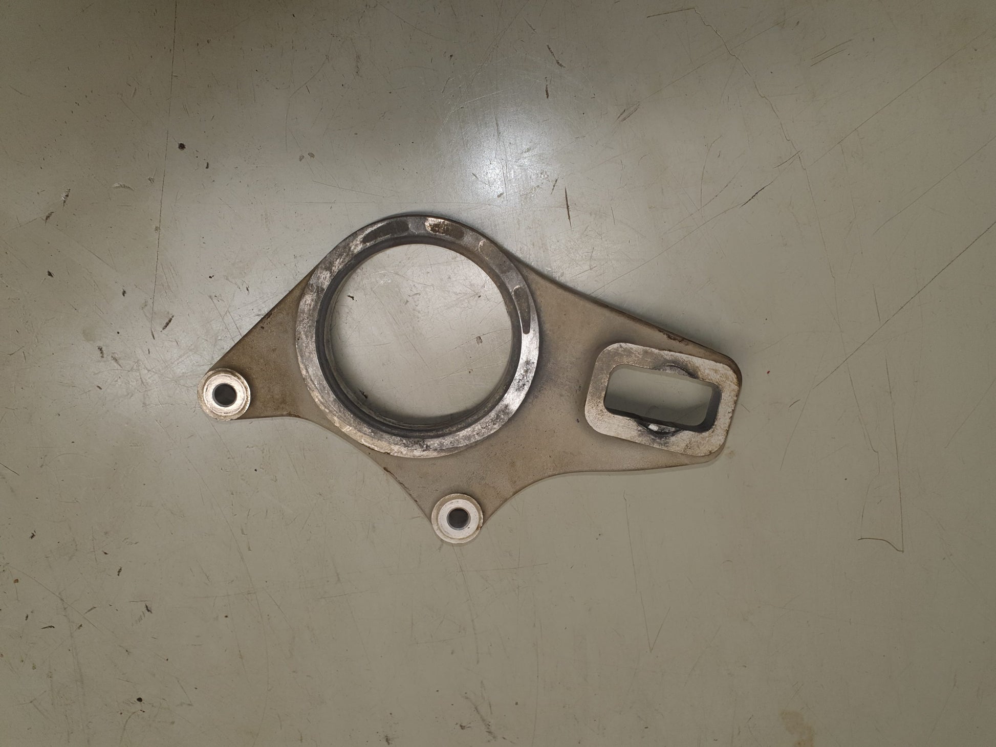 Support d'étrier arrière suzuki 450 ltr-1