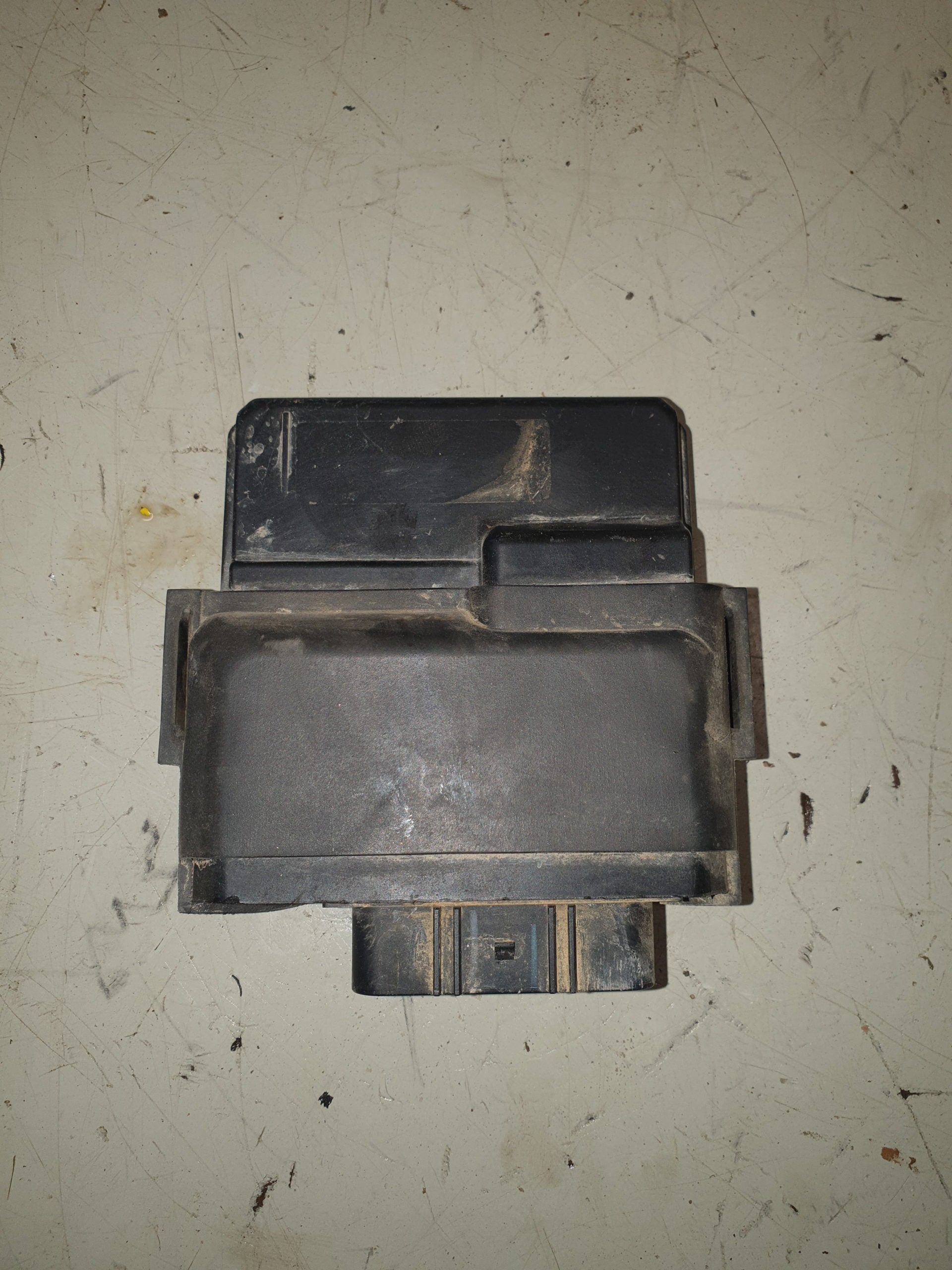 Boitier injection faisceau suzuki 450 ltr-1