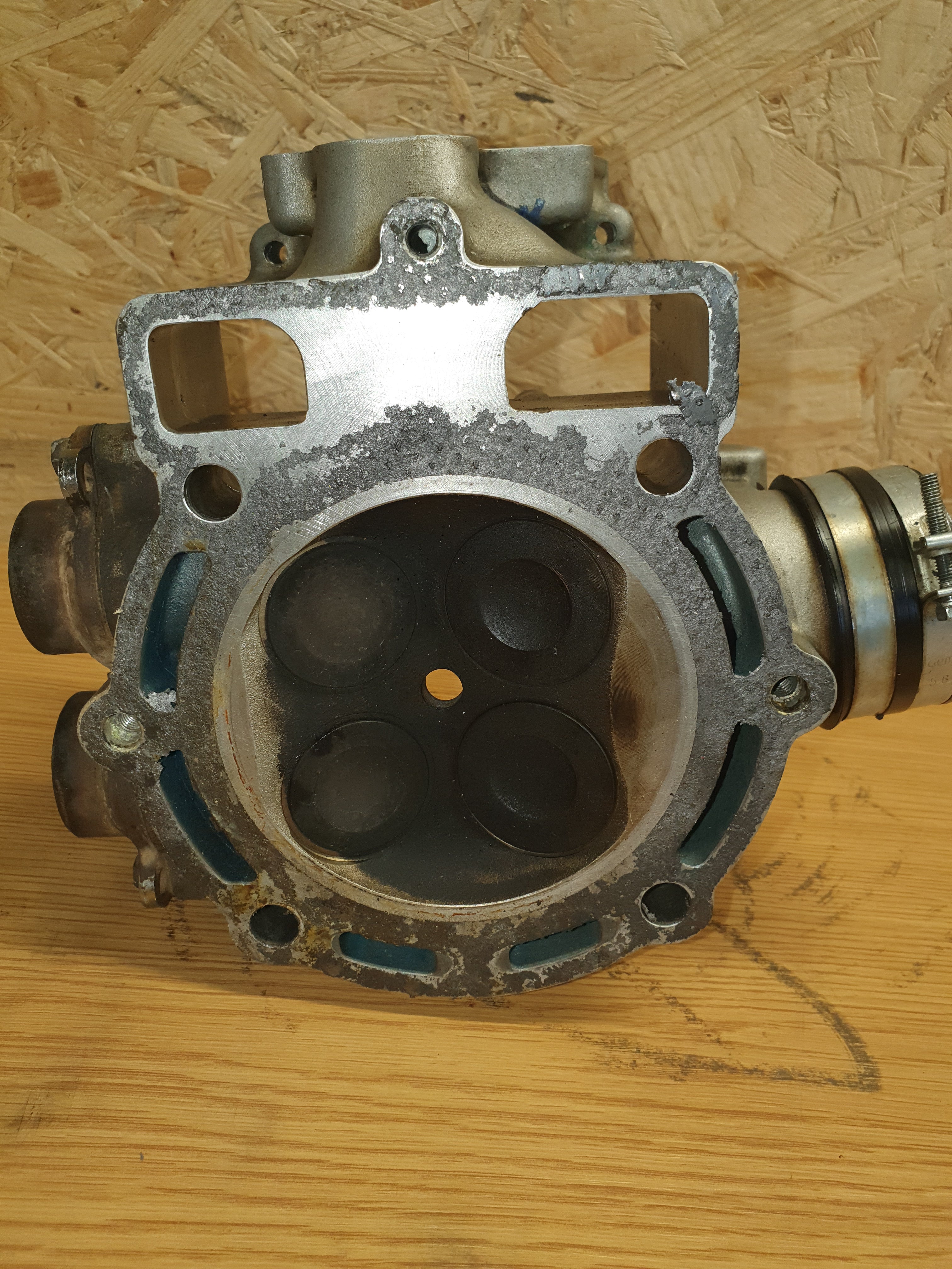 Culasse ktm 400 exc 2002-4