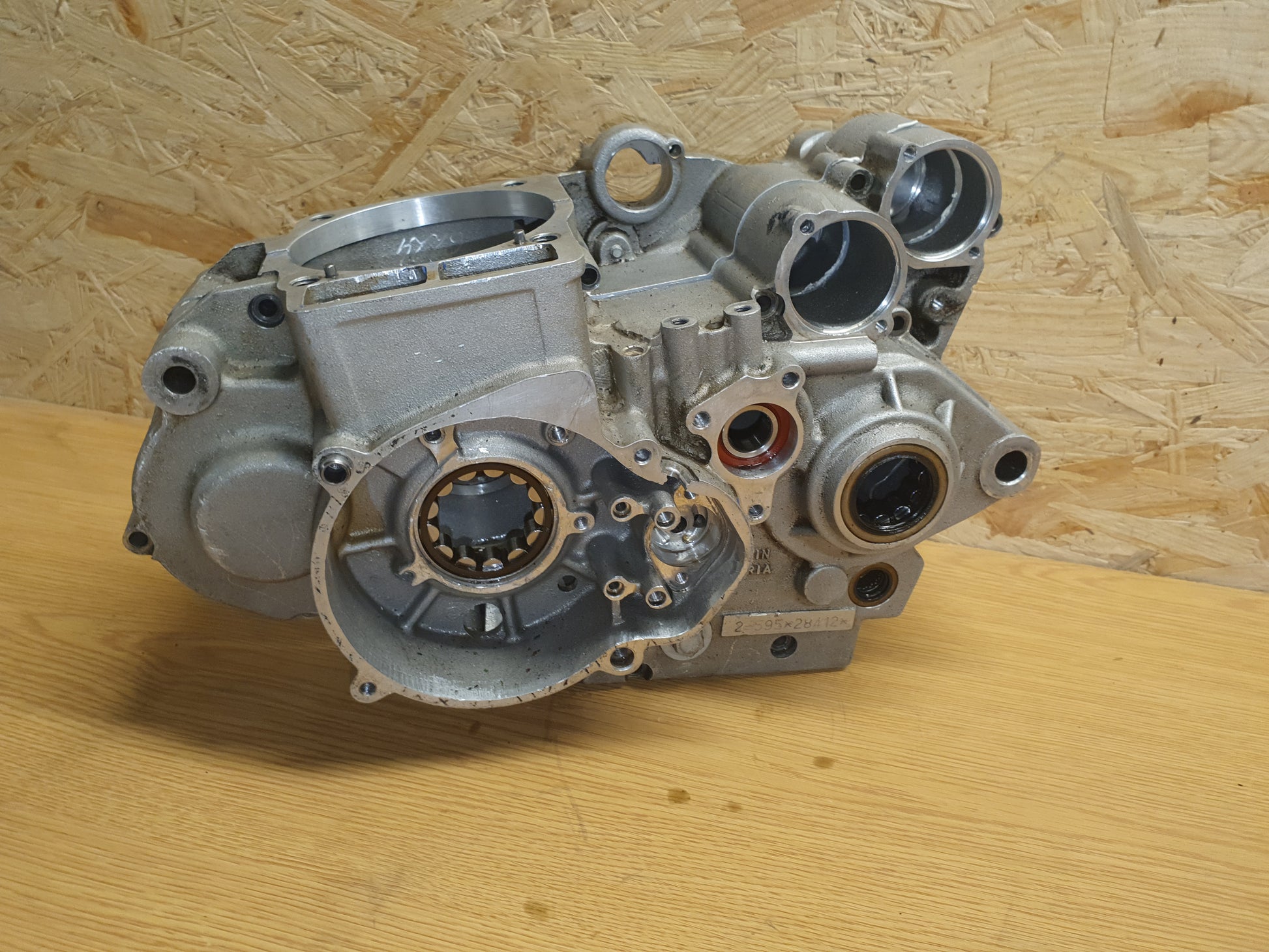 Paire de carters moteur ktm 400 exc 2002-1