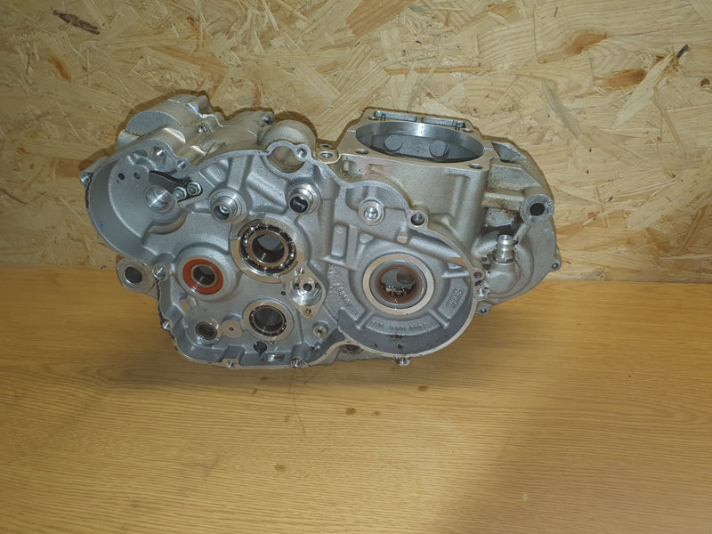 Paire de carters moteur ktm 400 exc 2002-2