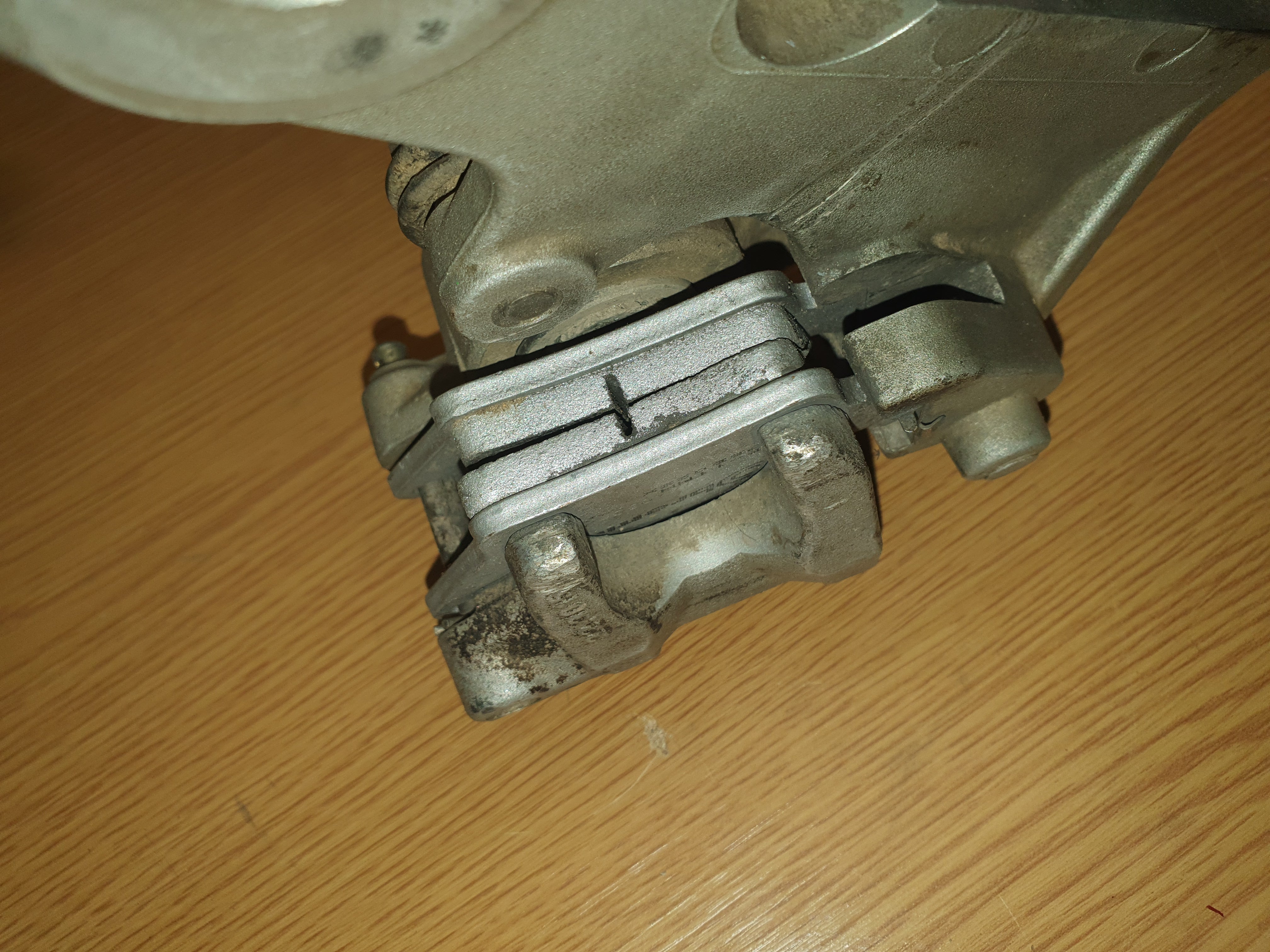 Frein arrières ktm 400 exc 2002-4