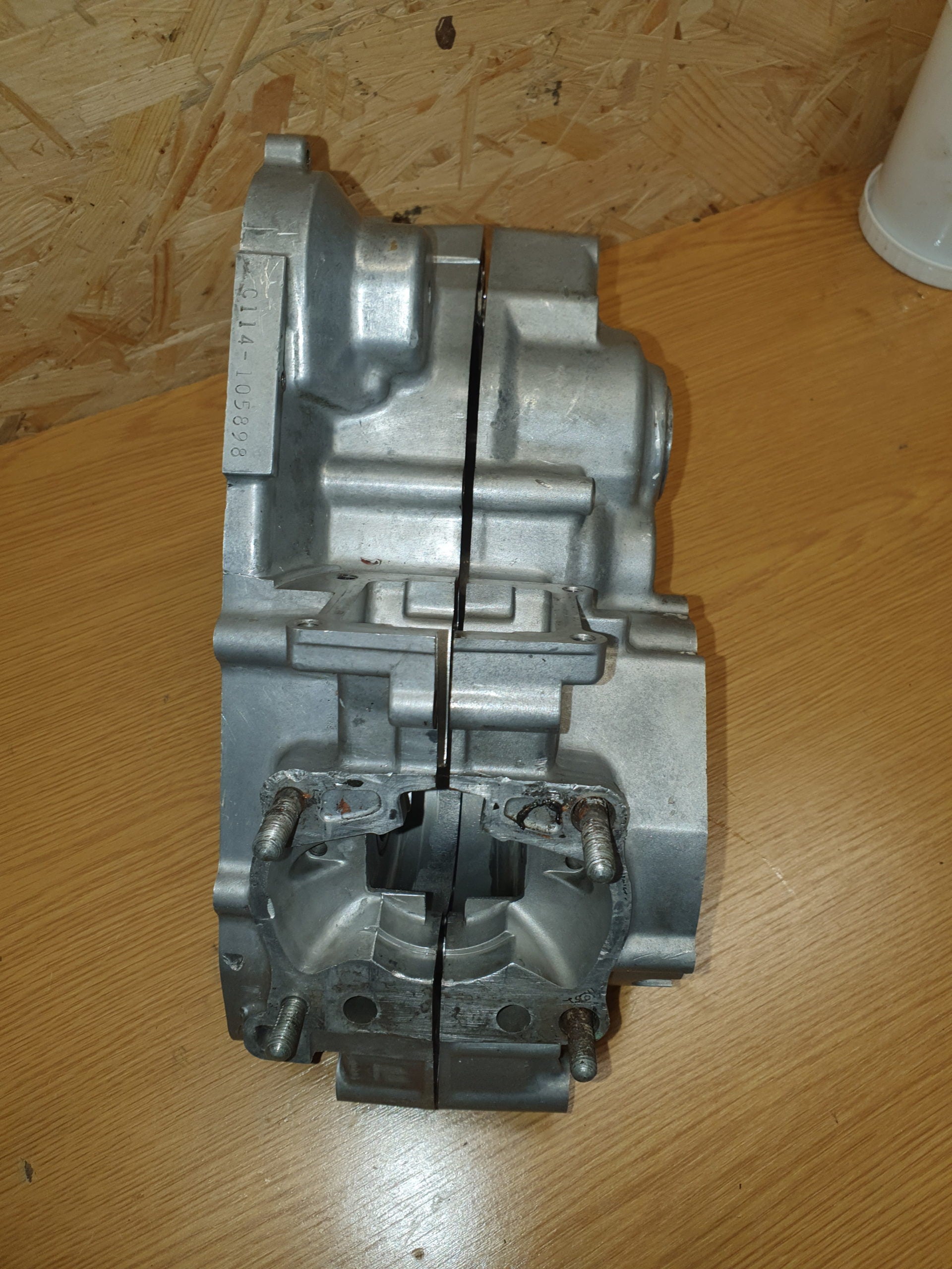 Paire de carters moteur Suzuki 80 rm-4
