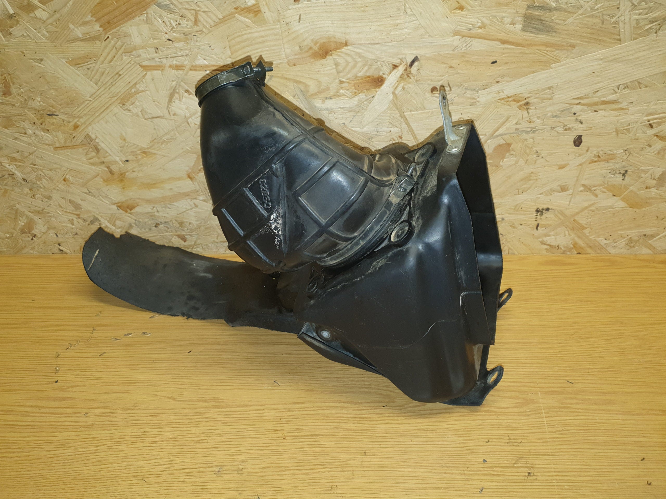 Boite a air Suzuki 80 rm