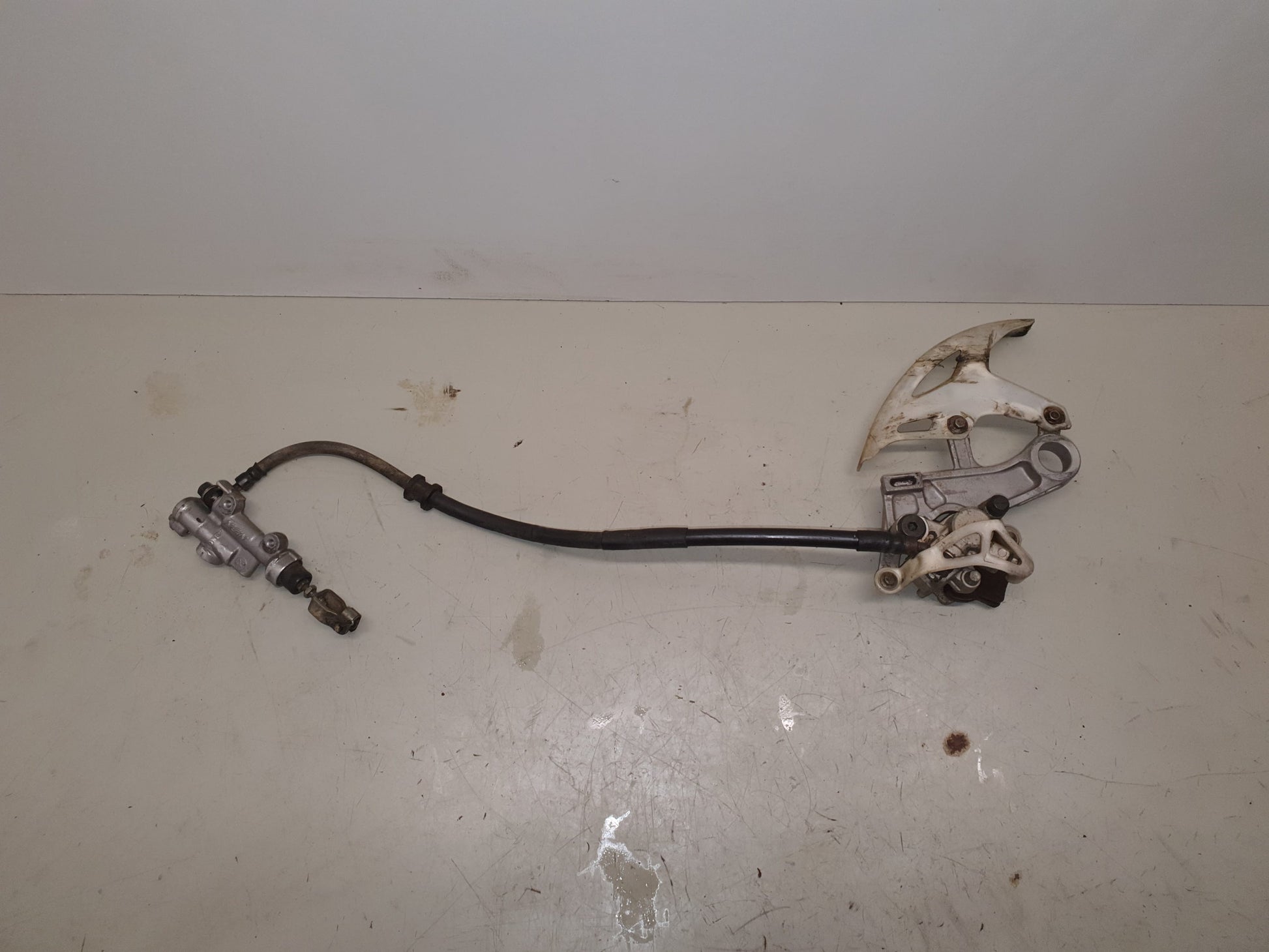 Frein arriere complet honda 450 crf 2009-1