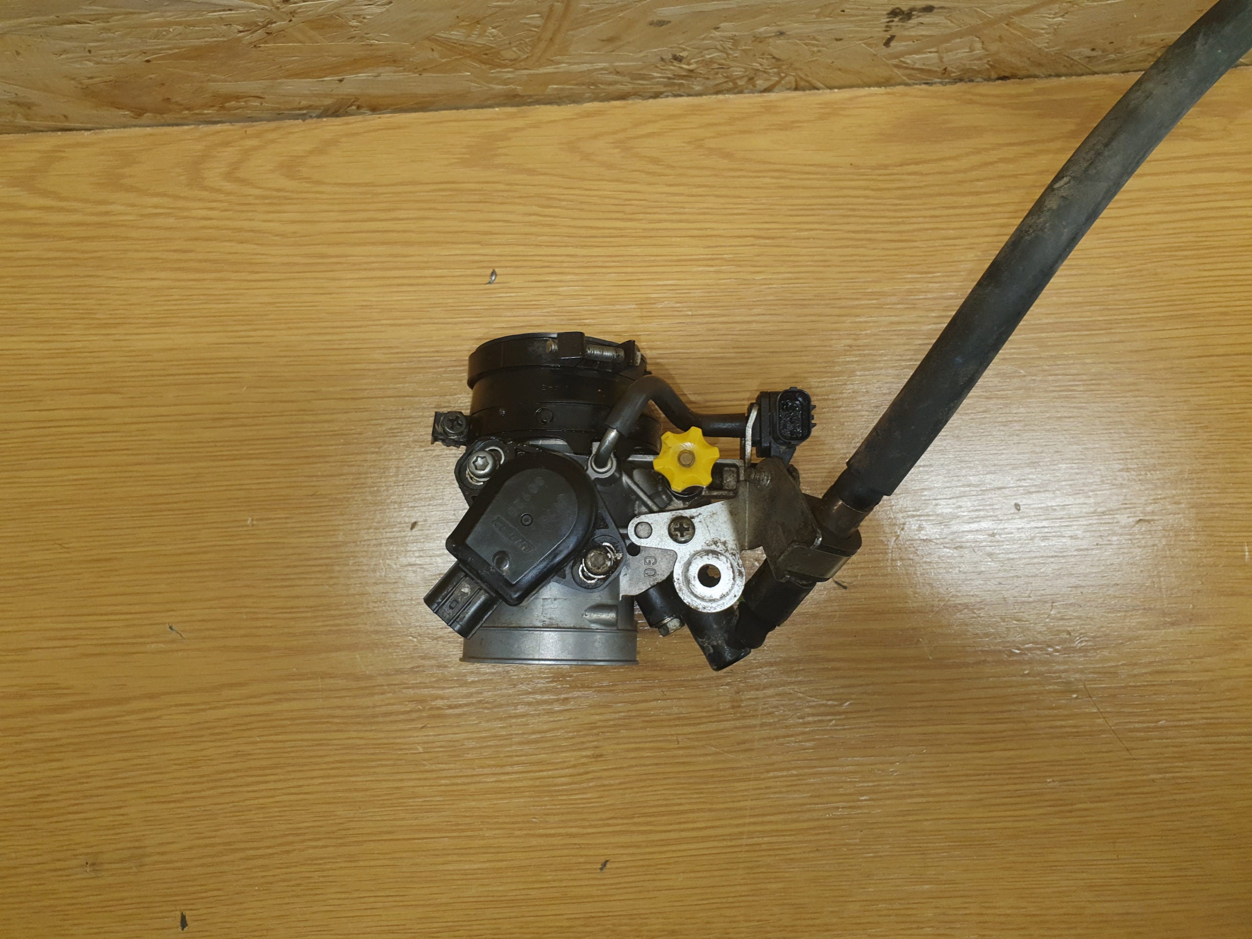 corp d'injection honda 450 crf 2009