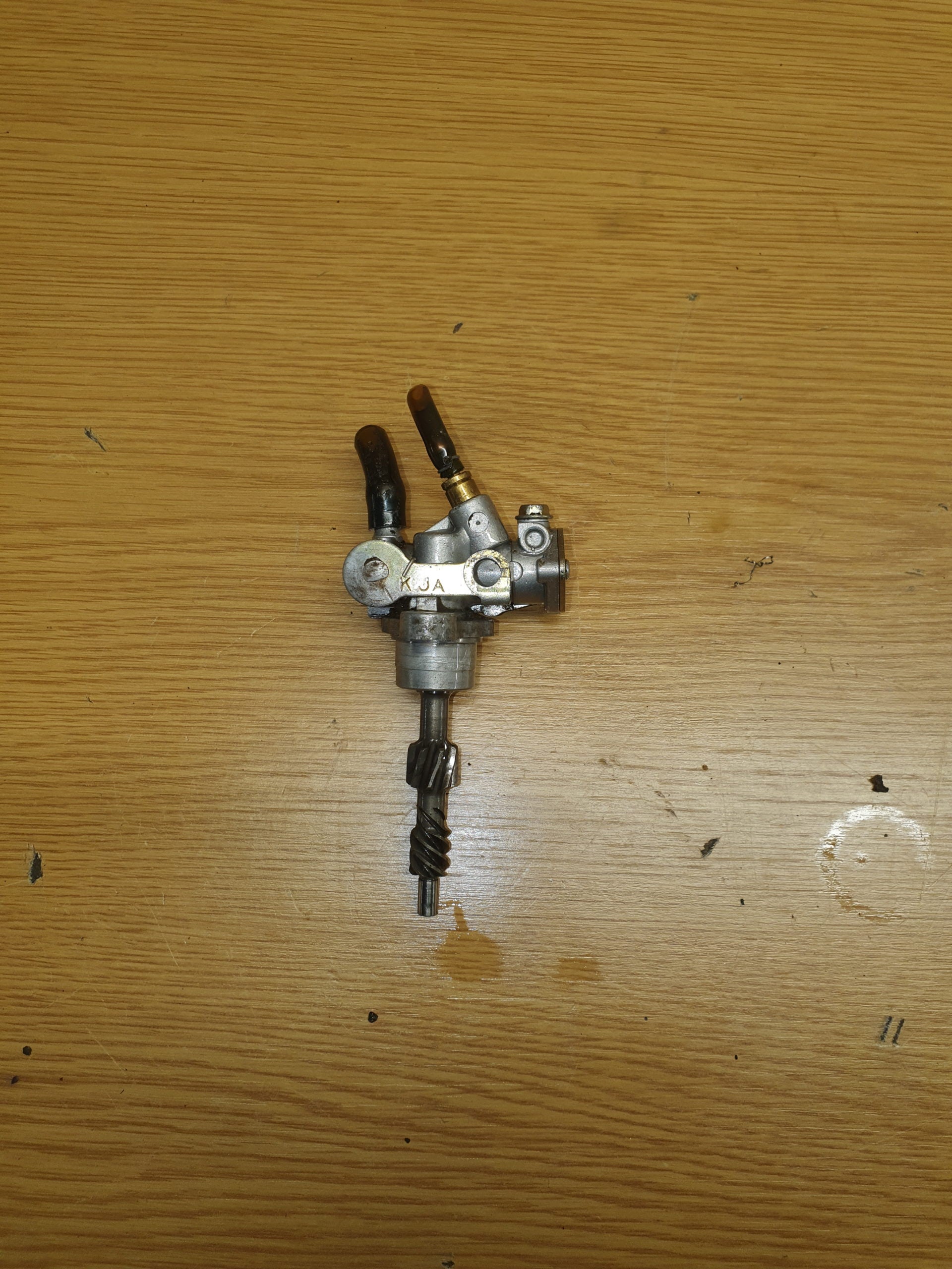 Pompe a huile honda 200 mtx-1