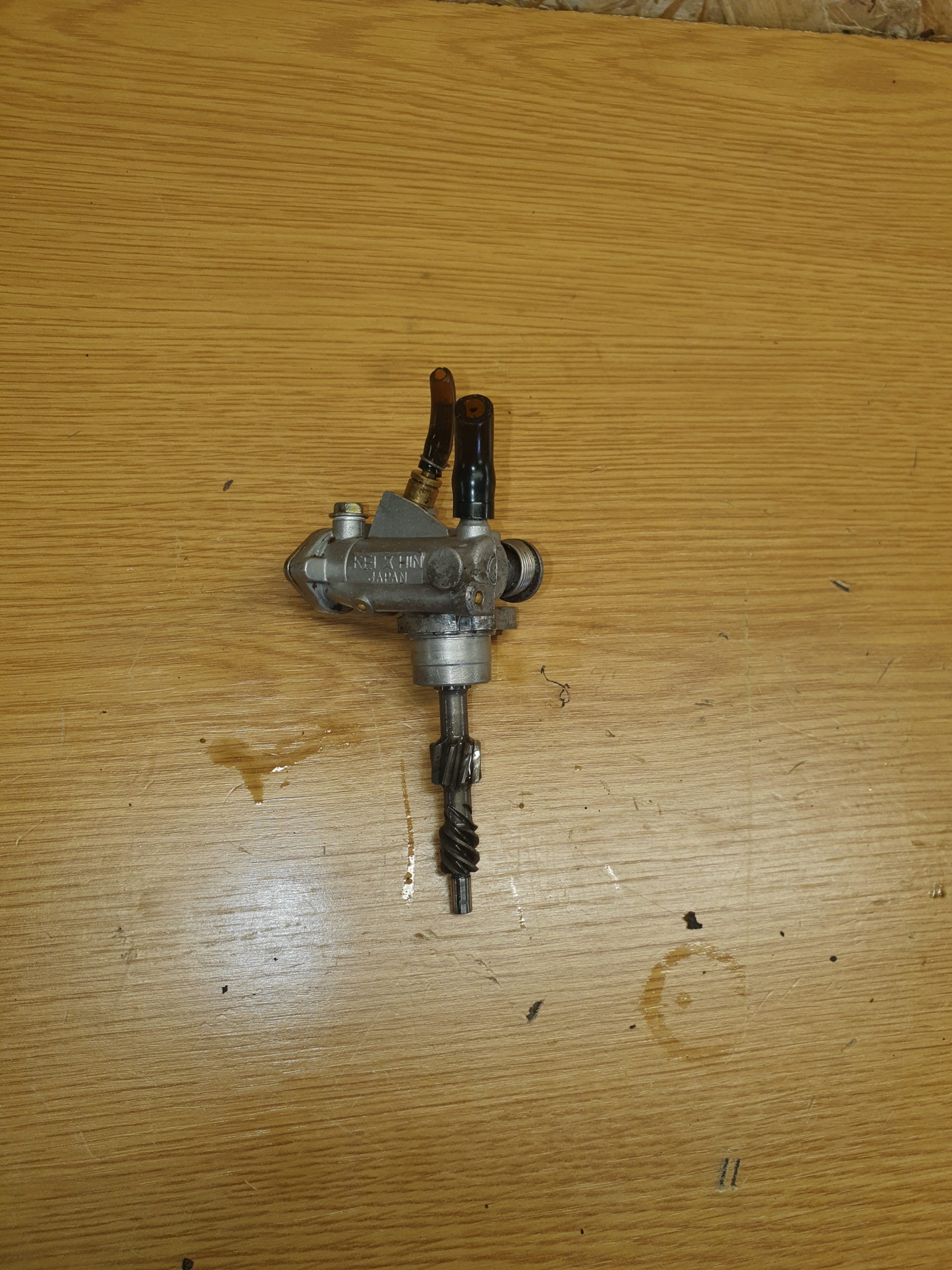 Pompe a huile honda 200 mtx-2