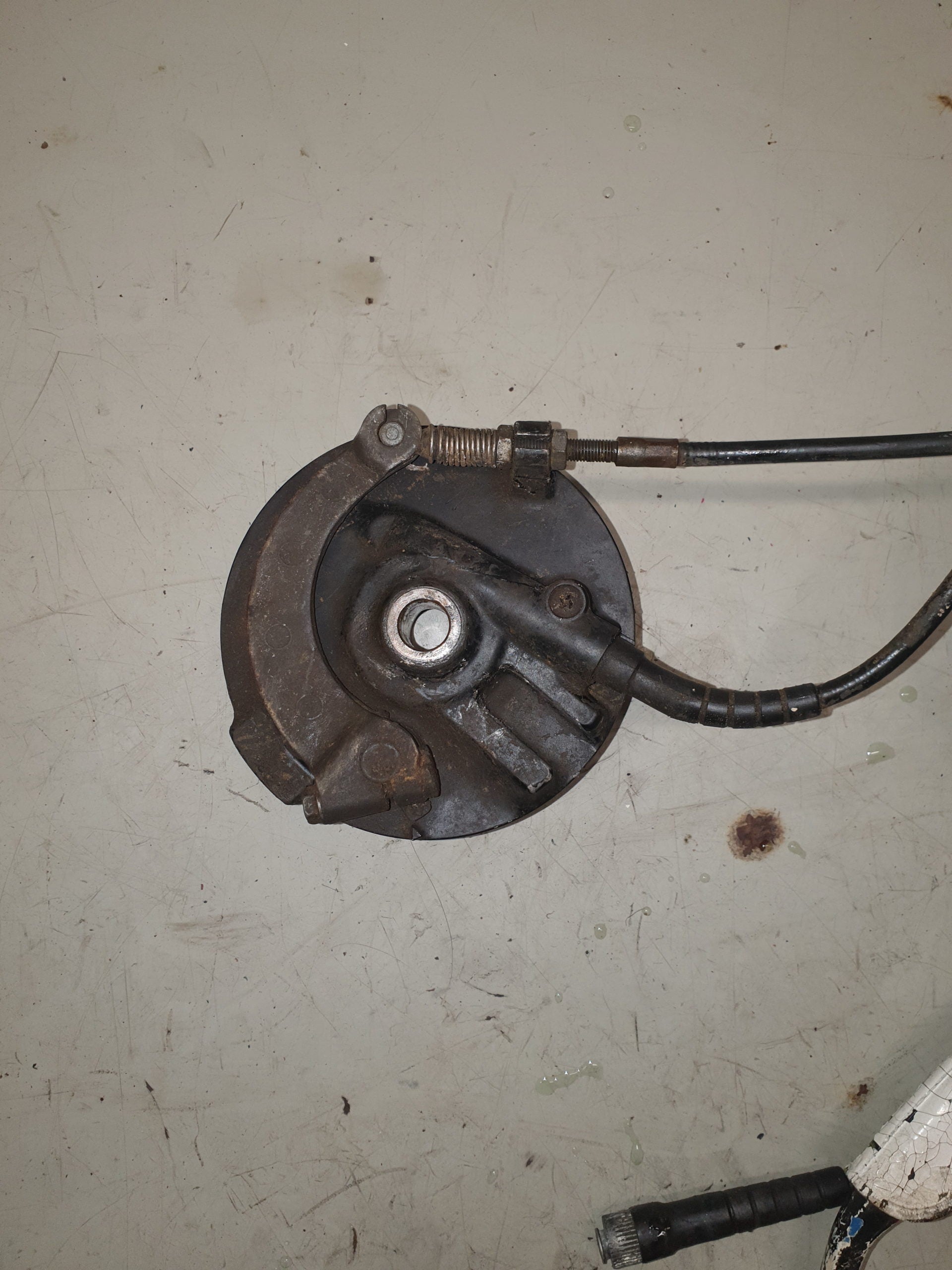 Tambour de frein avant honda 125 mtx