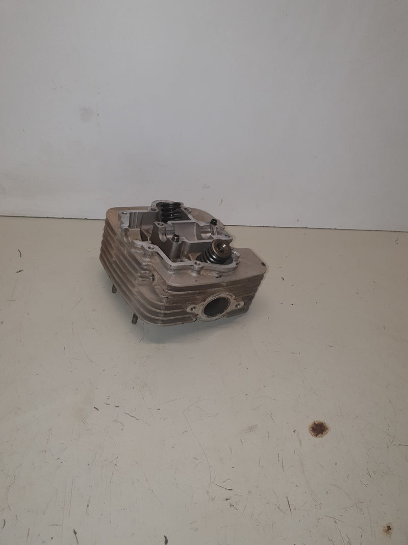 Culasse SUZUKI 250 LTZ-1