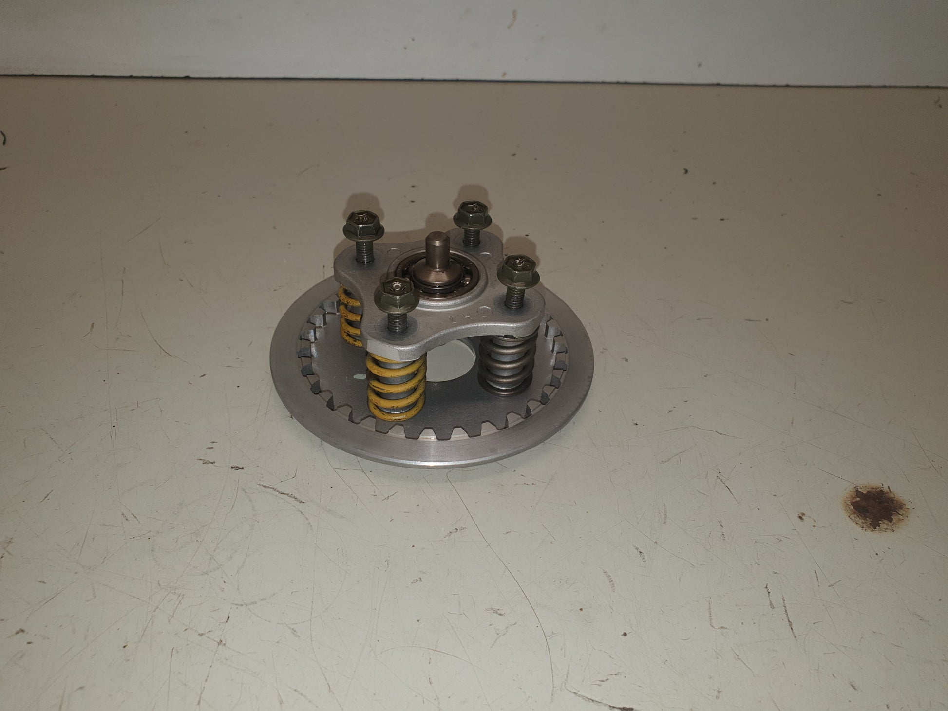 Plateau d'embrayage SUZUKI 250 LTZ-1