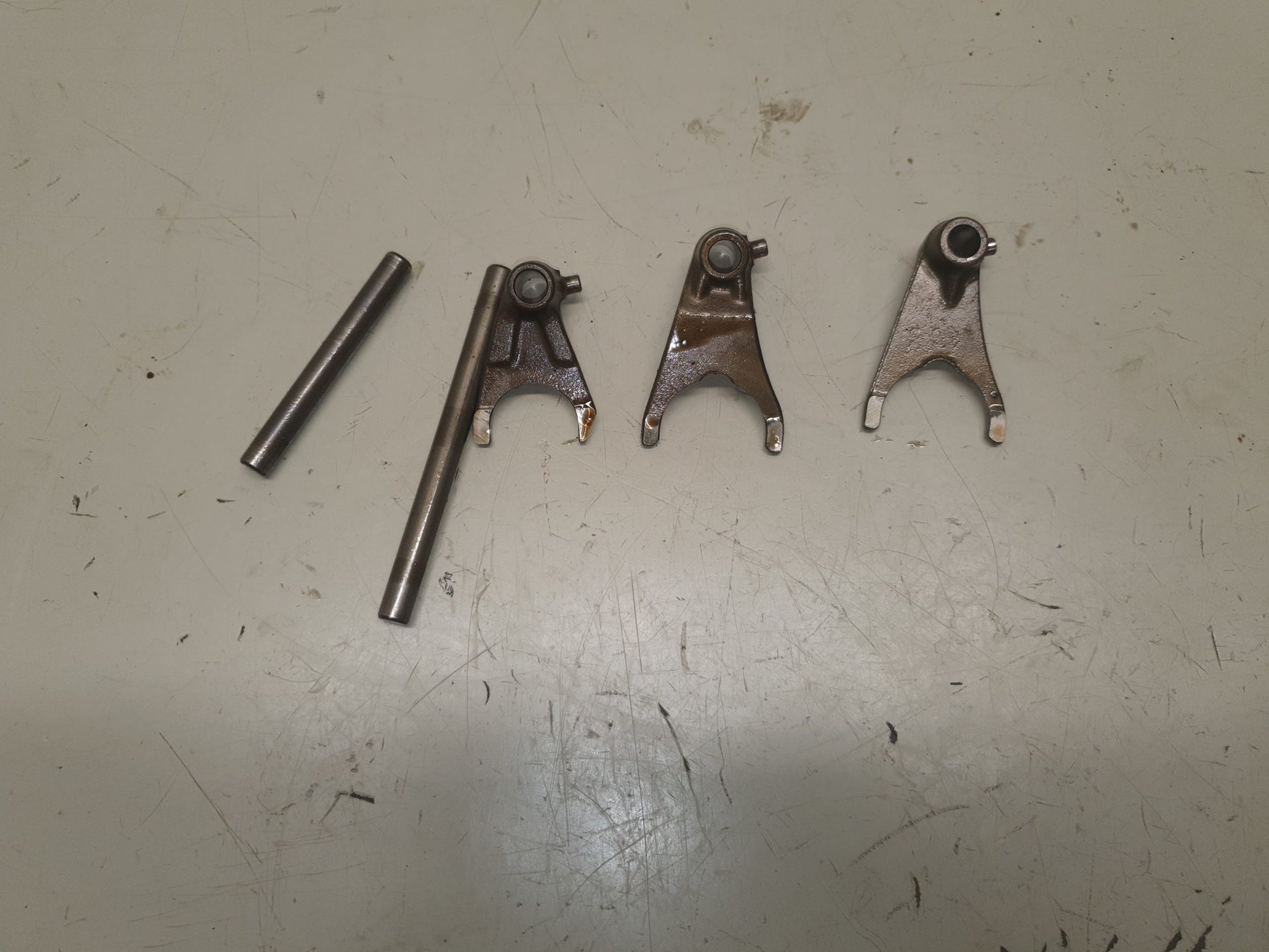 Fourchettes de boîte suzuki 250 ltz-1