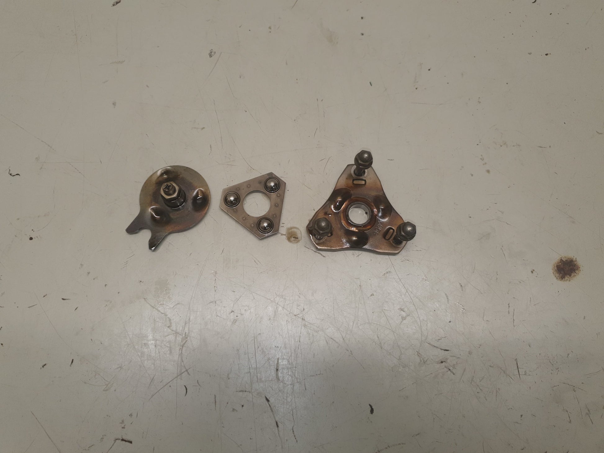 Guide et butée d'embrayage Suzuki 250 ltz-1