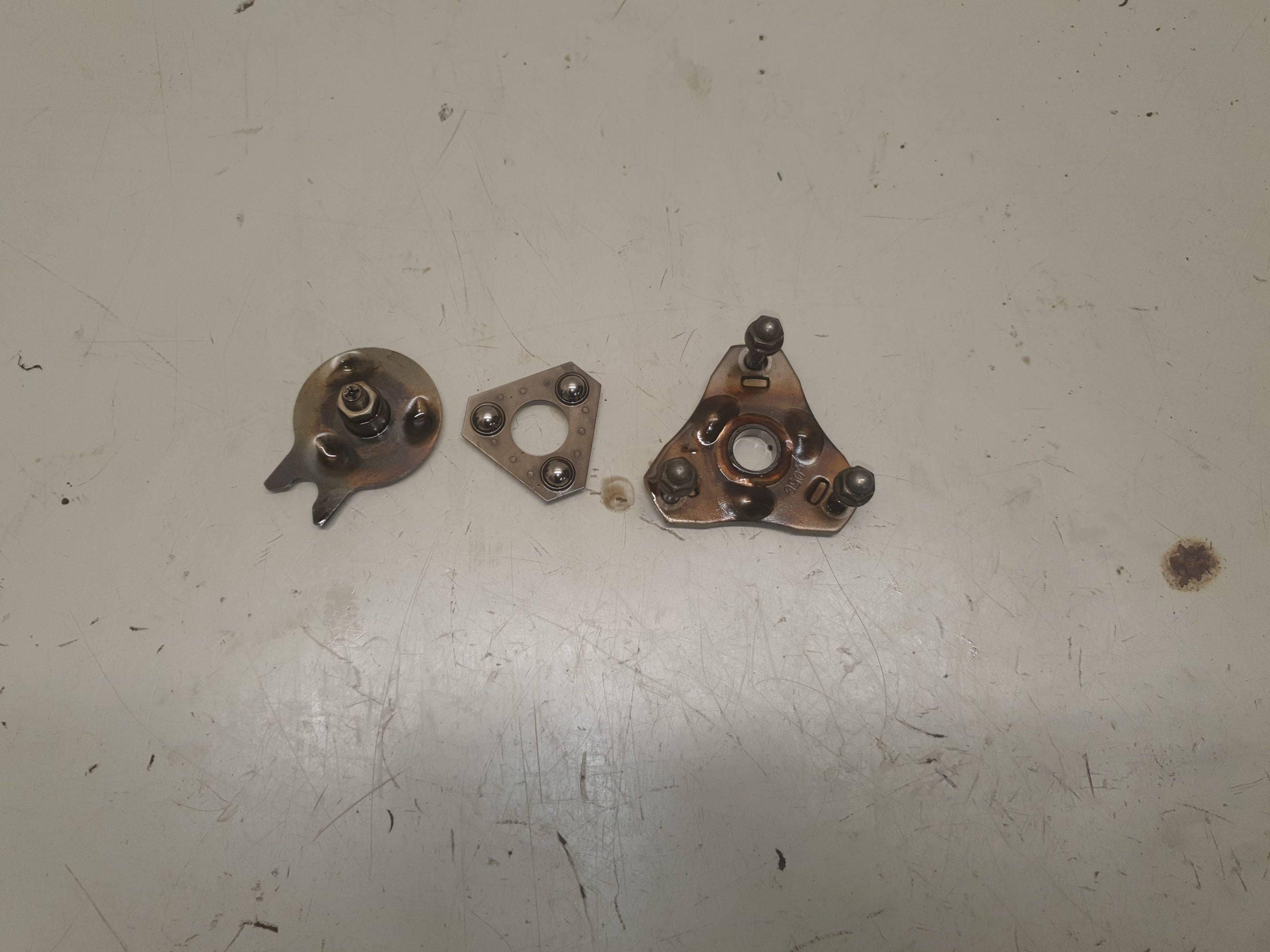 Guide et butée d'embrayage Suzuki 250 ltz