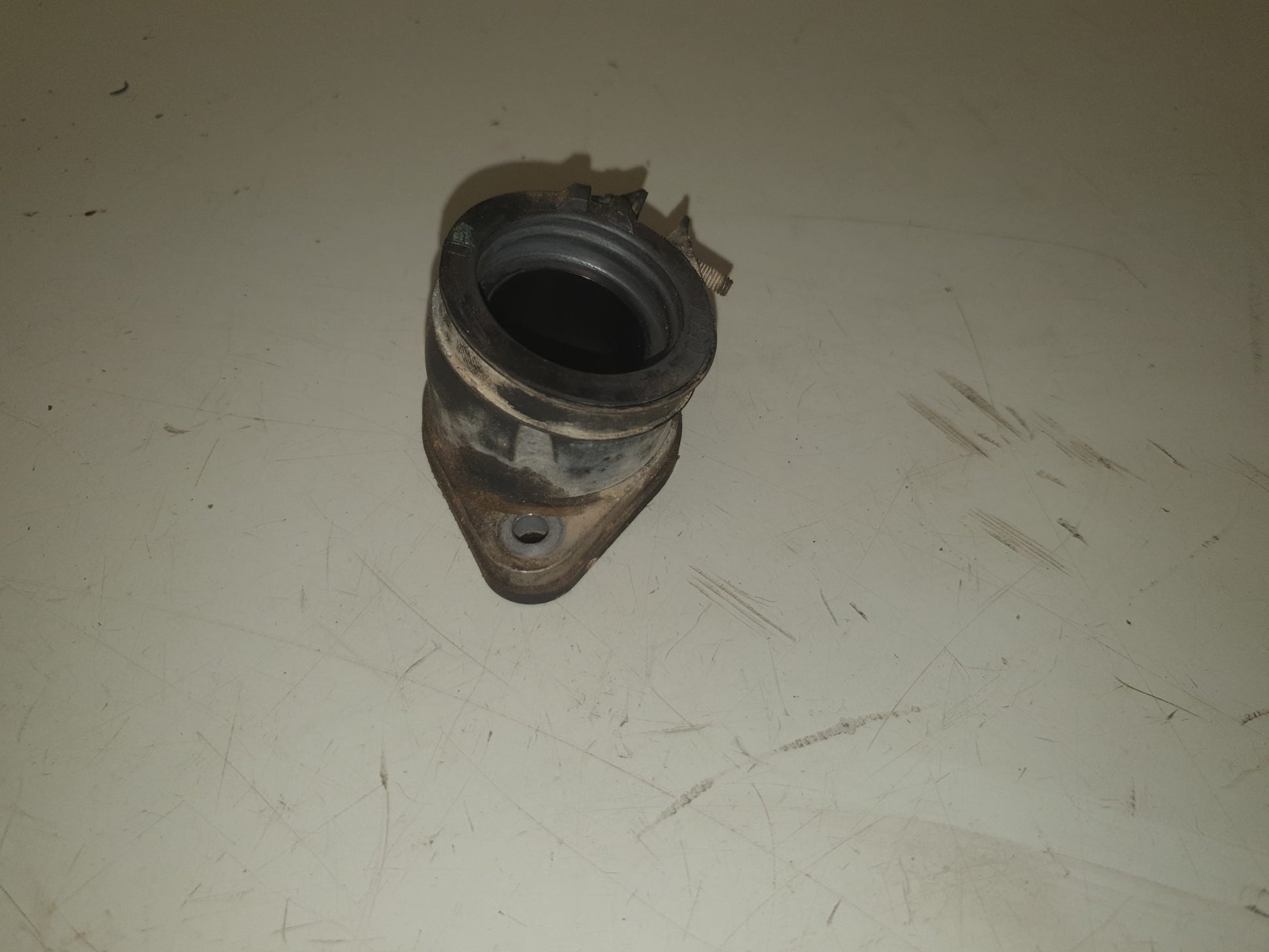 Pipe d'admission SUZUKI 250 LTZ-1