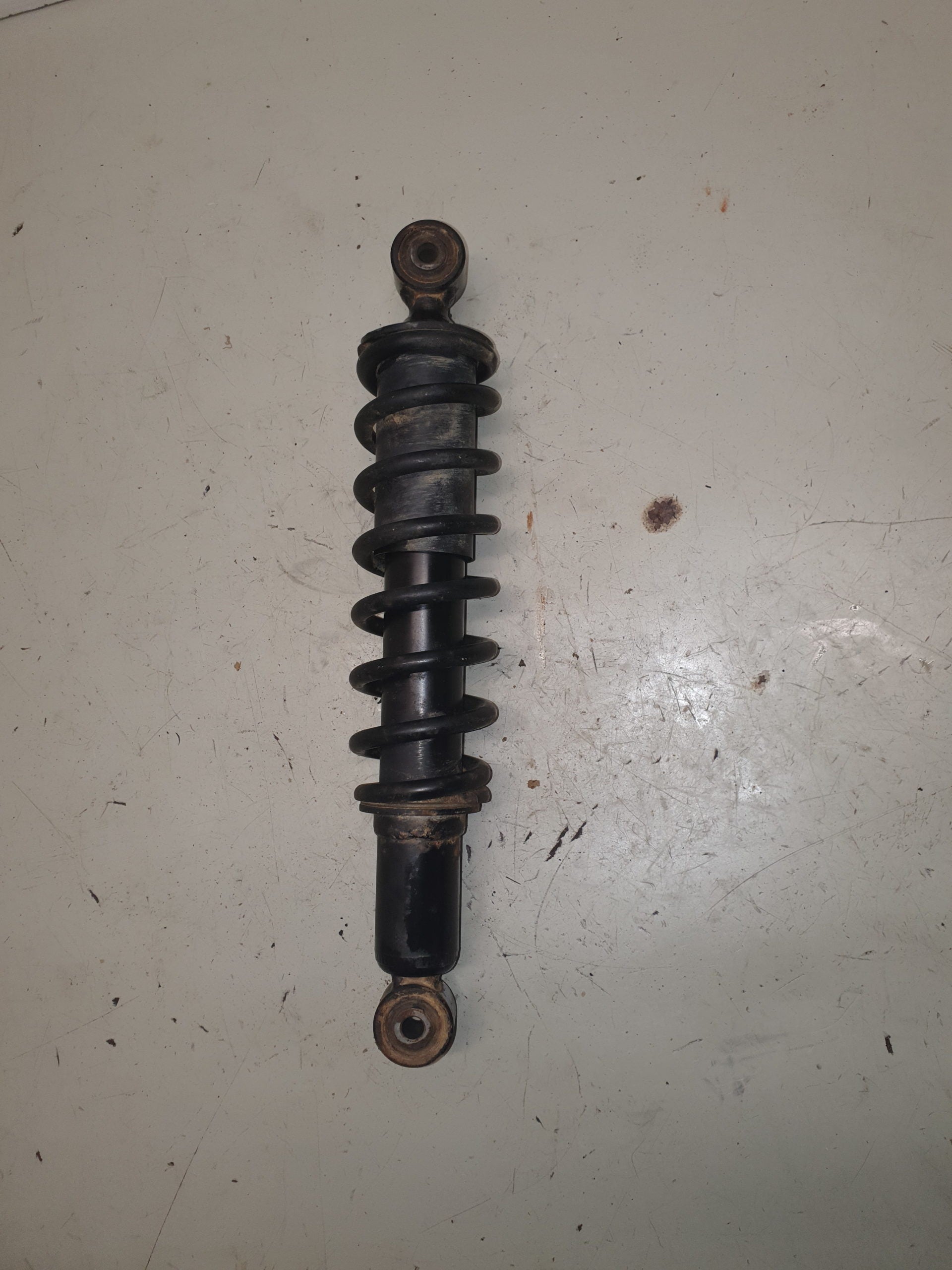 suspension arrière suzuki 250 ltz