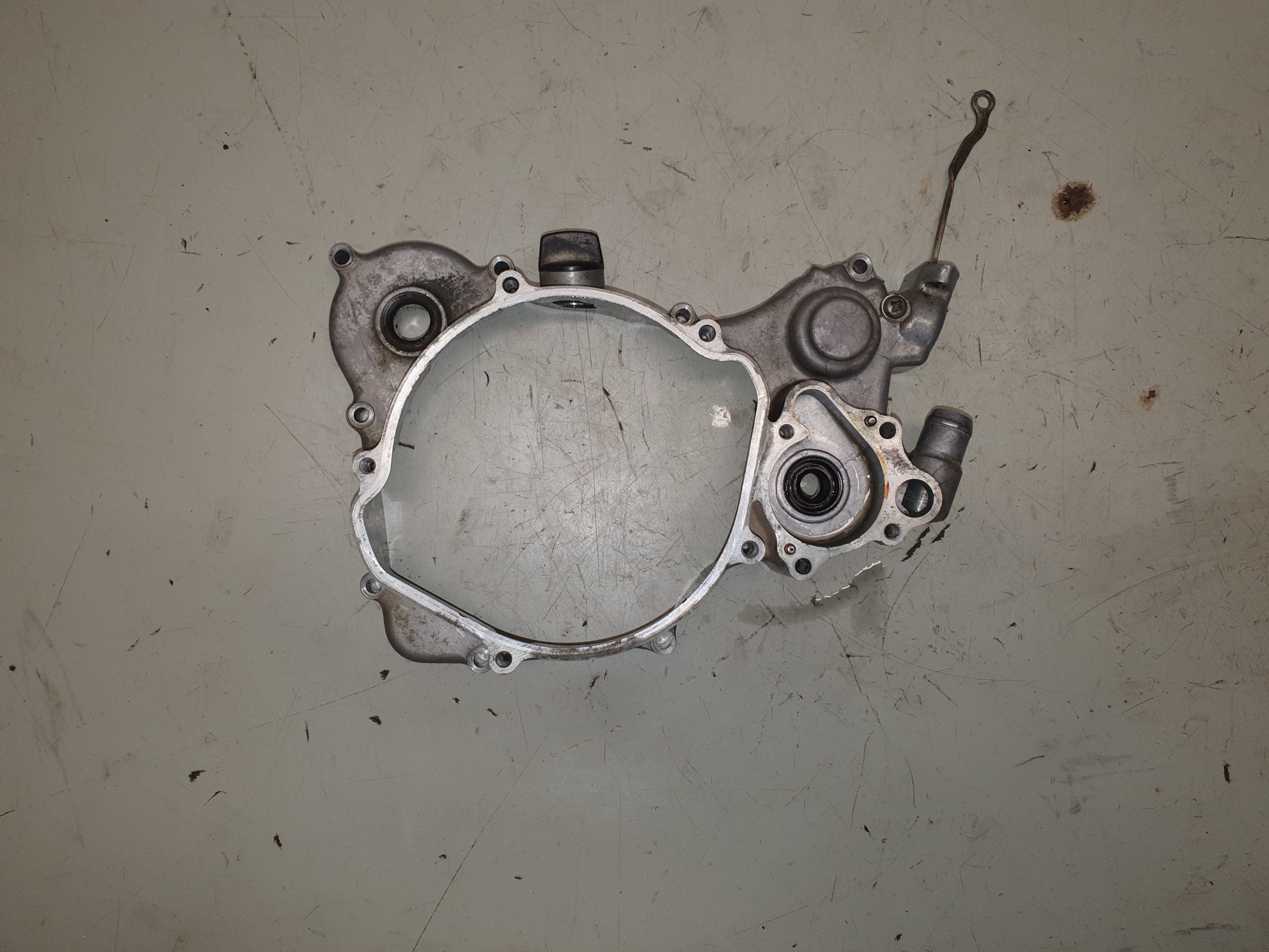 carter d'embrayage honda 125 cr 1998