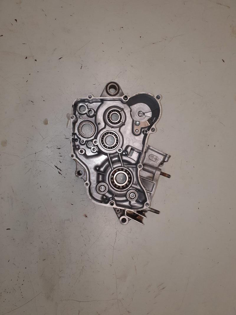 carter moteur droit honda 125 cr 1998-2