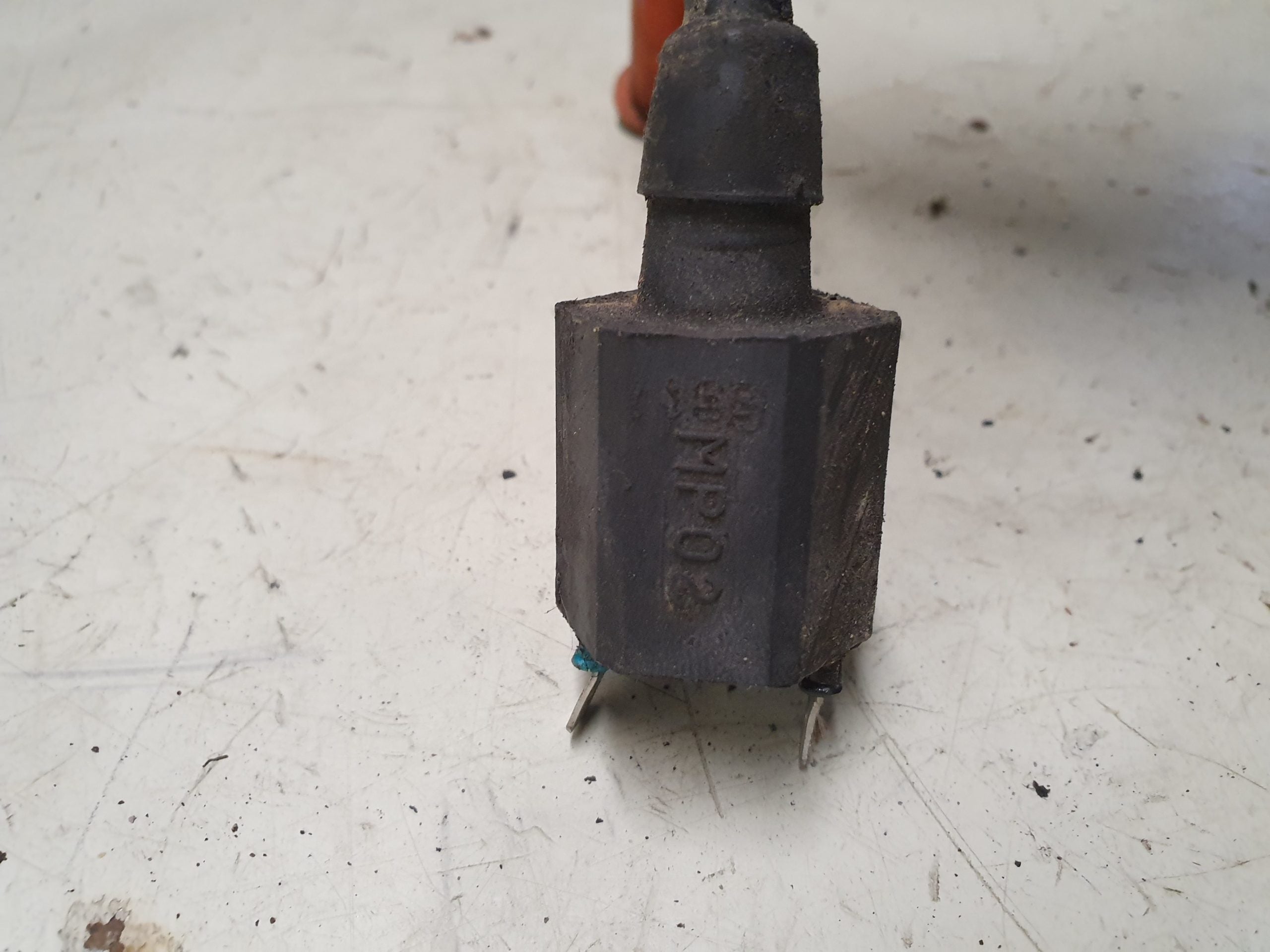 Bobine d'allumage honda 600 xl