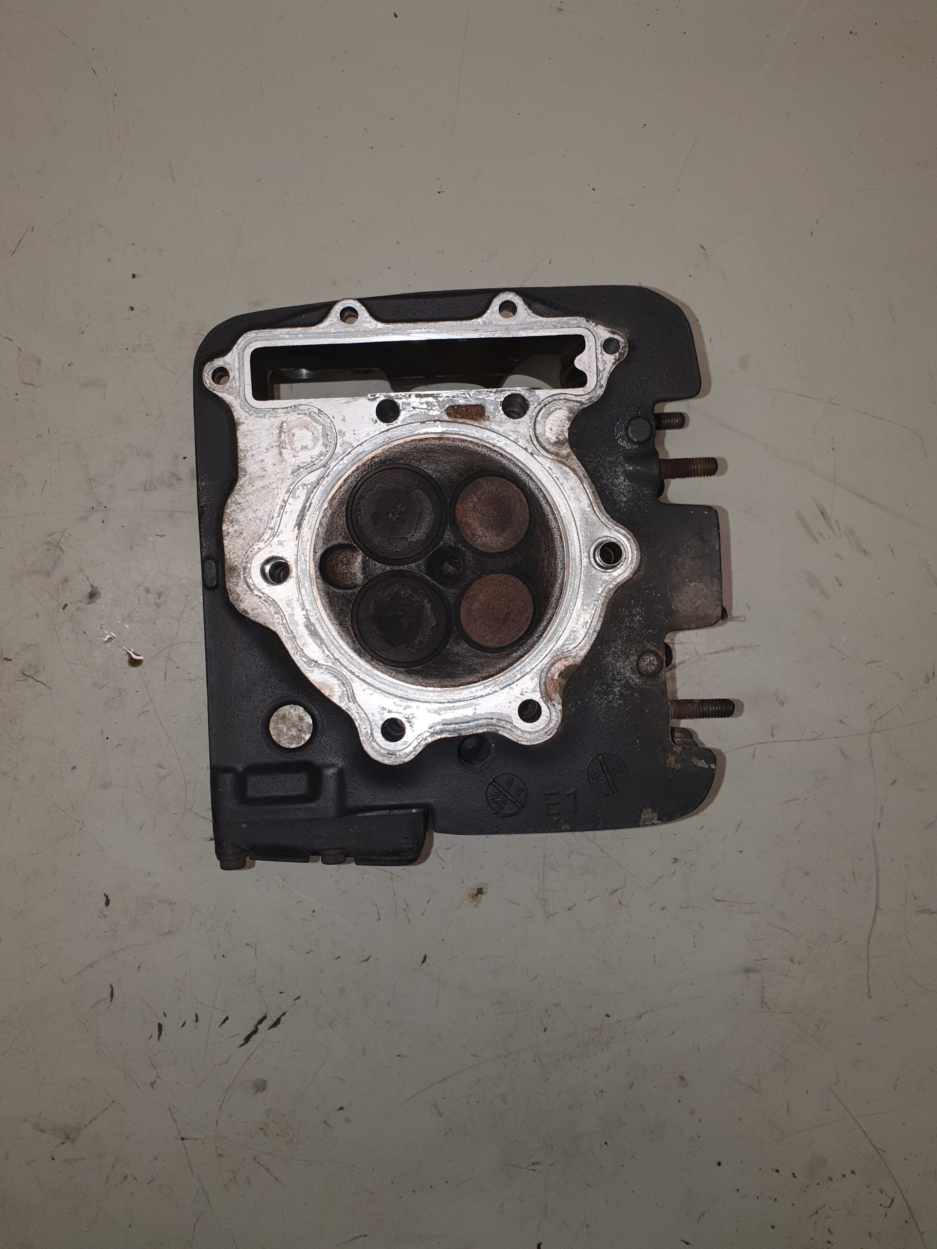 Culasse honda 600 xl-3