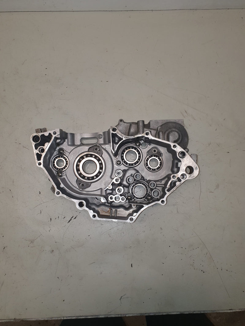 Carter moteur droit yamaha 450 yfz-1