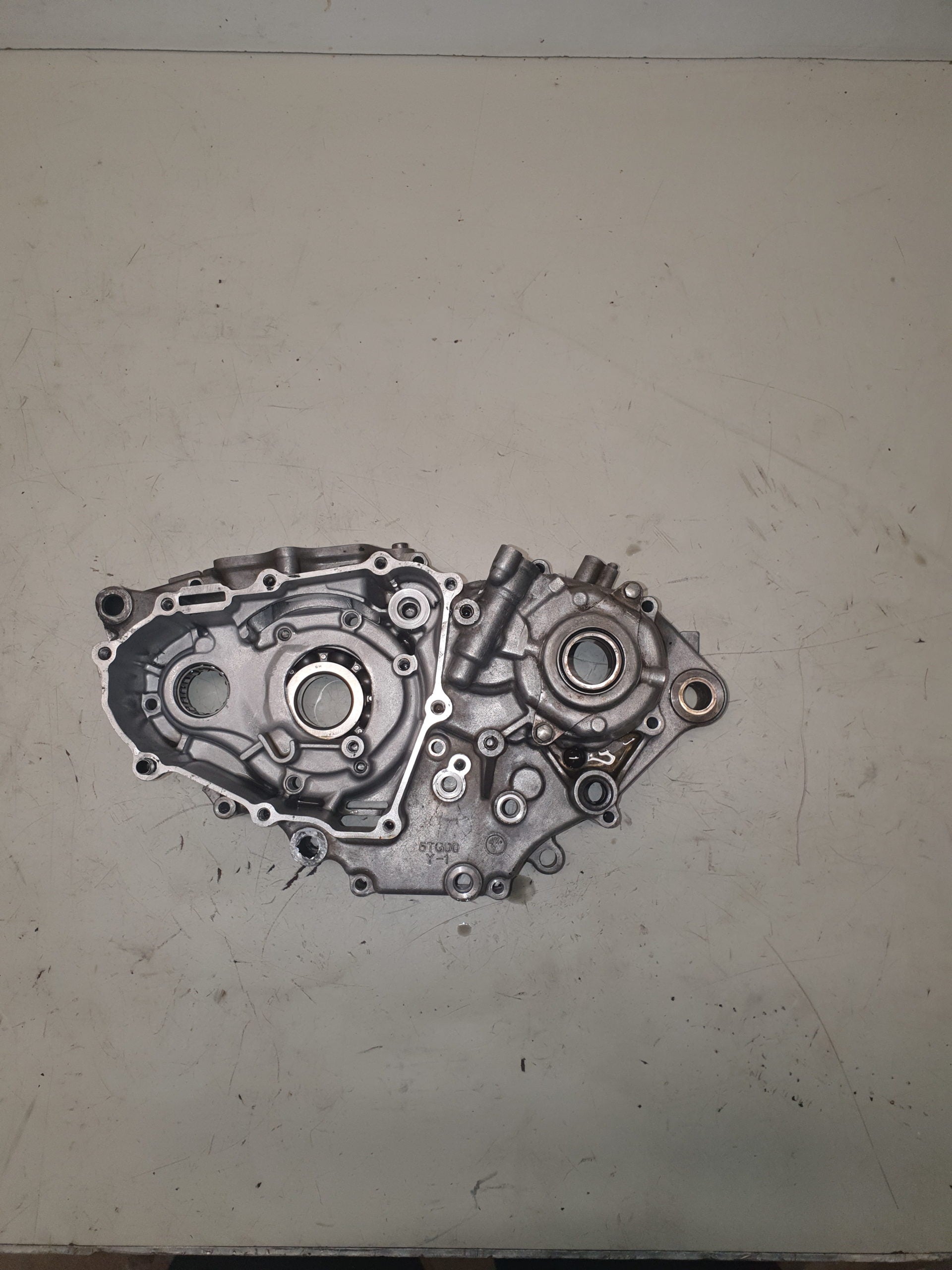 Carter moteur gauche yamaha 450 yfz-1