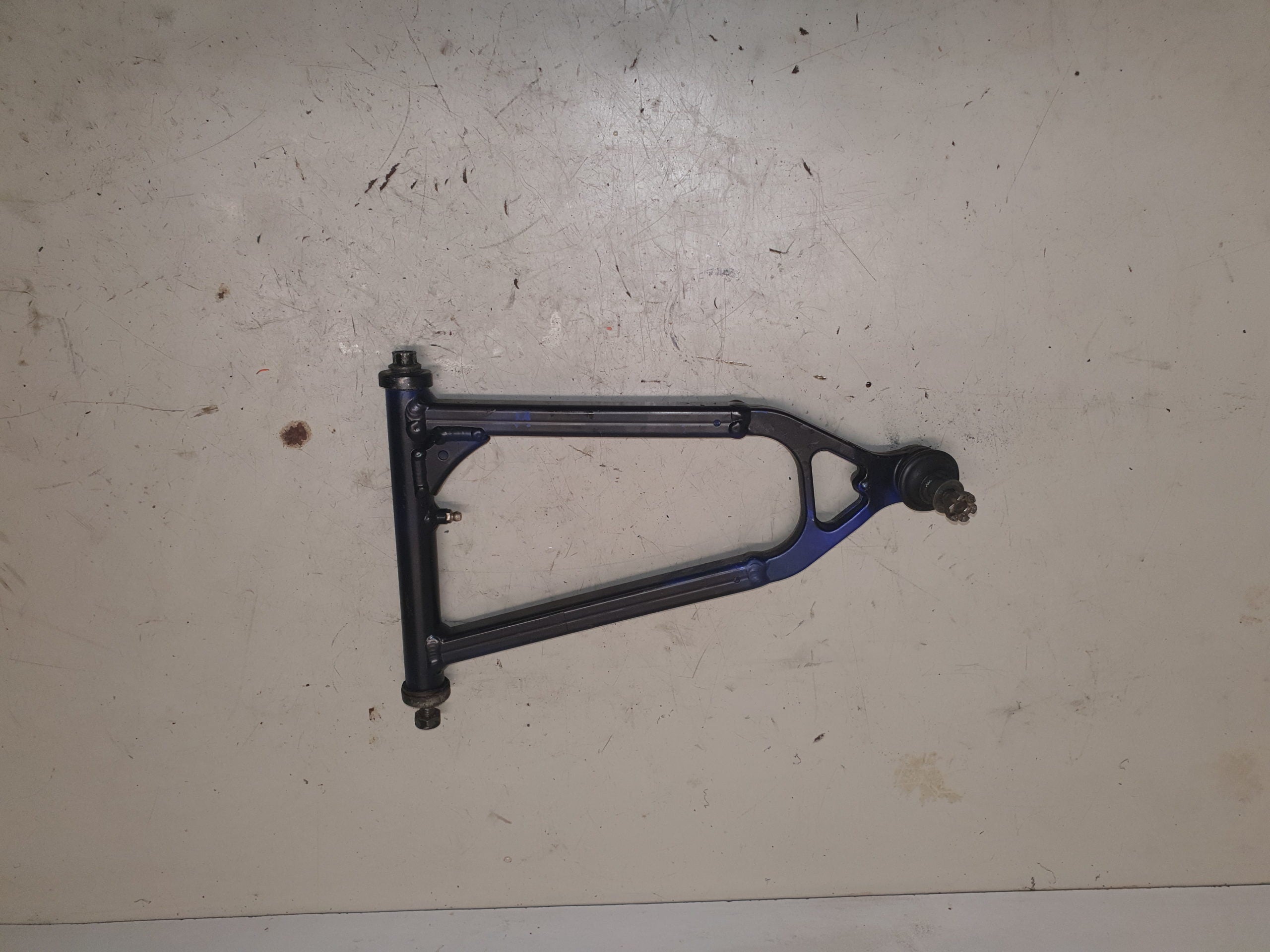 Triangle Supérieur gauche yamaha 450 yfz