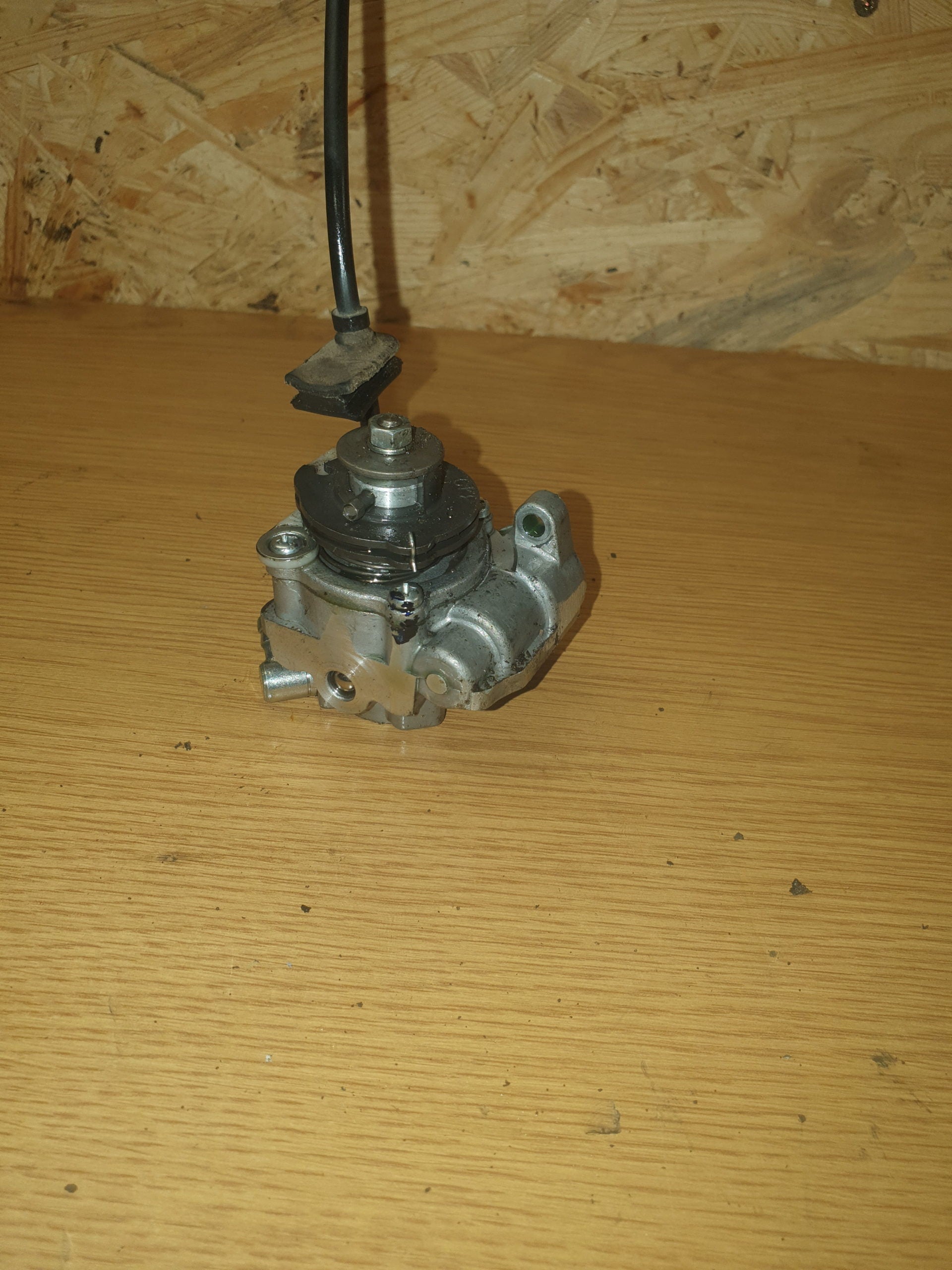 pompe a huile yamaha 125 dtr 3MB