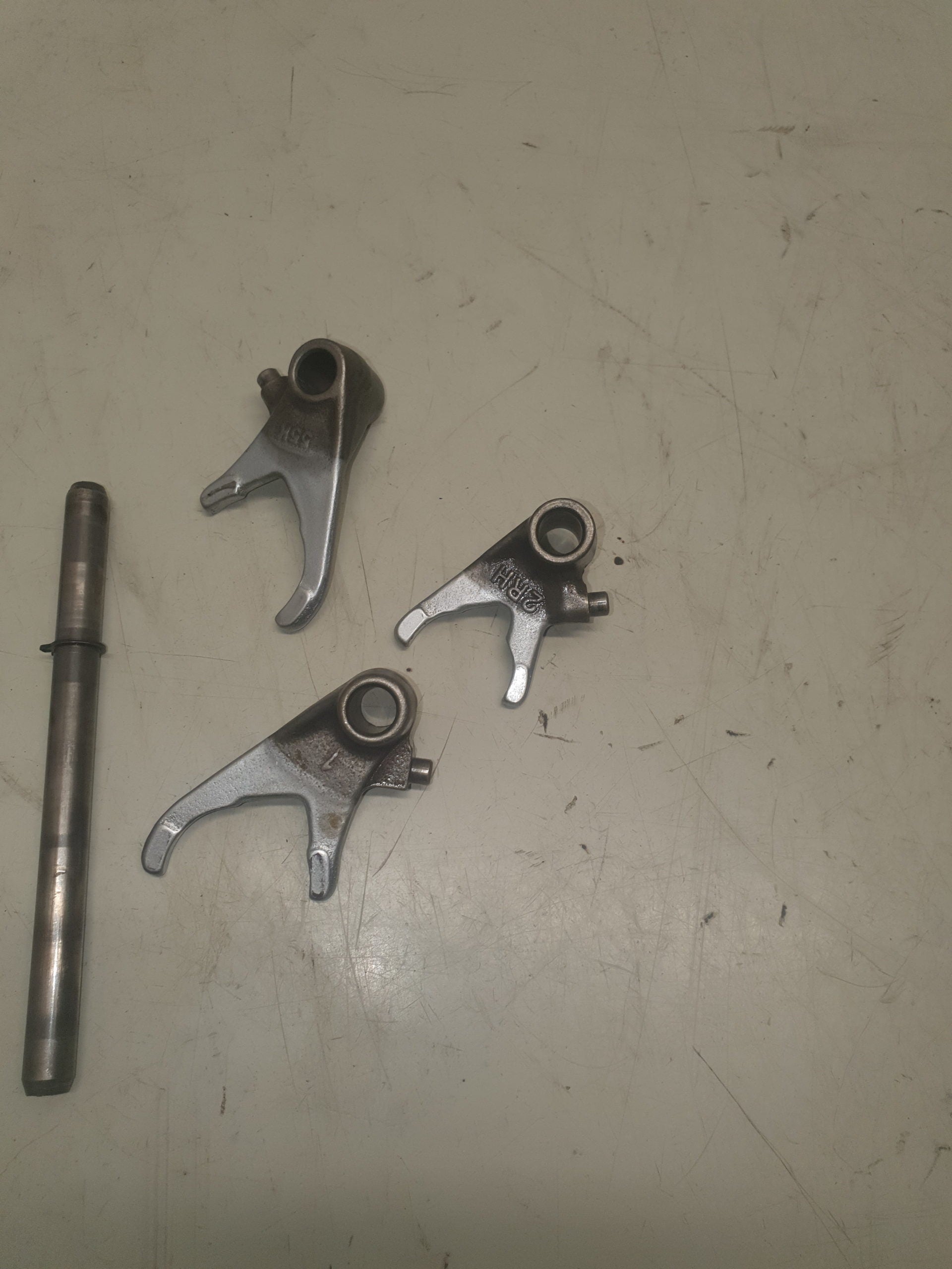 fourchettes yamaha 125 dtr 3MB