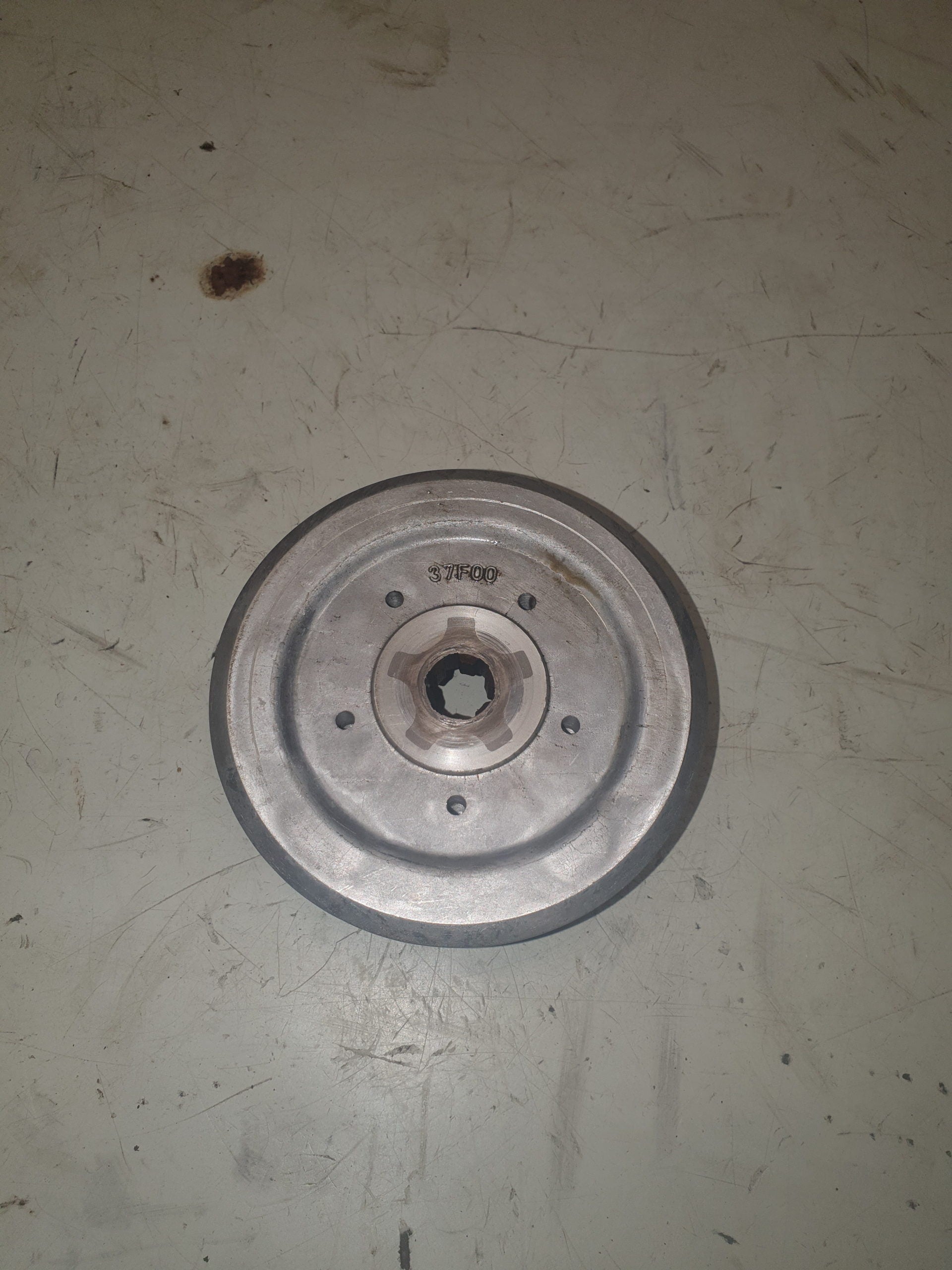 noix d'embrayage yamaha 125 dtr 3MB-2