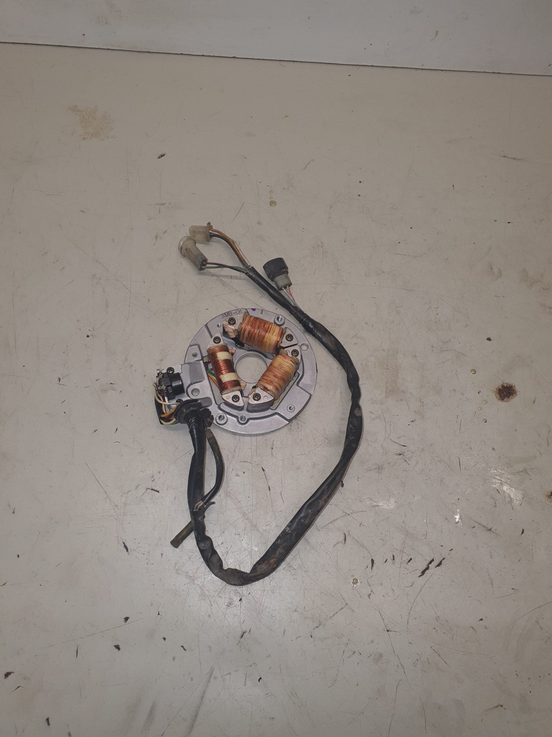 stator d'allumage yamaha 125 dtr 3MB-1