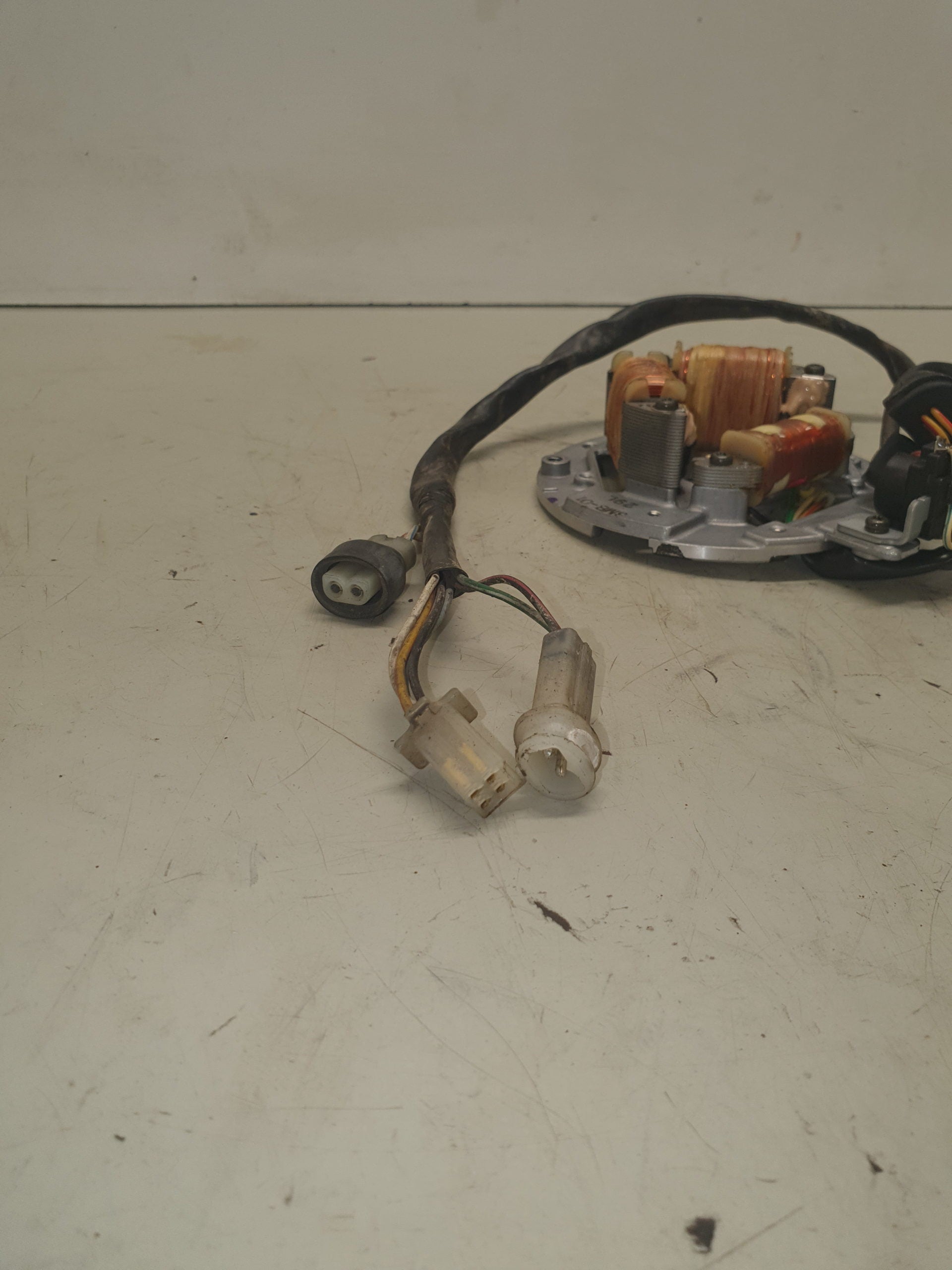 stator d'allumage yamaha 125 dtr 3MB-2