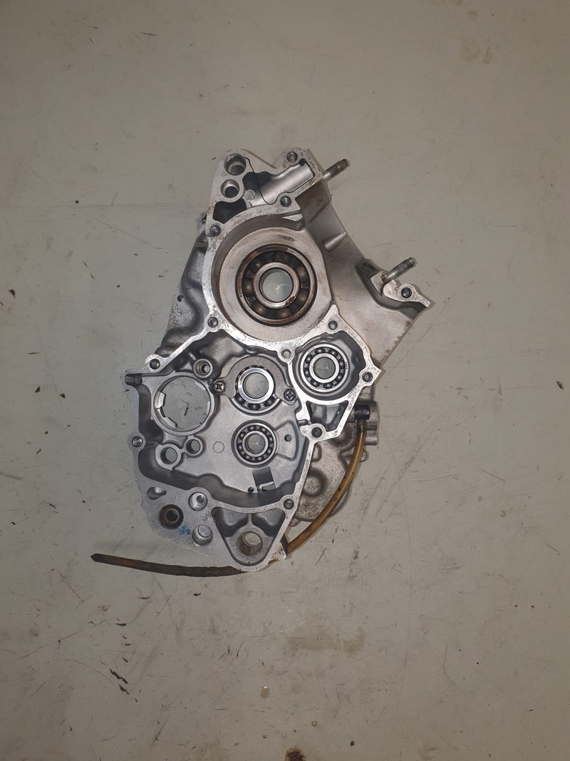 carter moteur droit yamaha 125 dtr 3MB-1