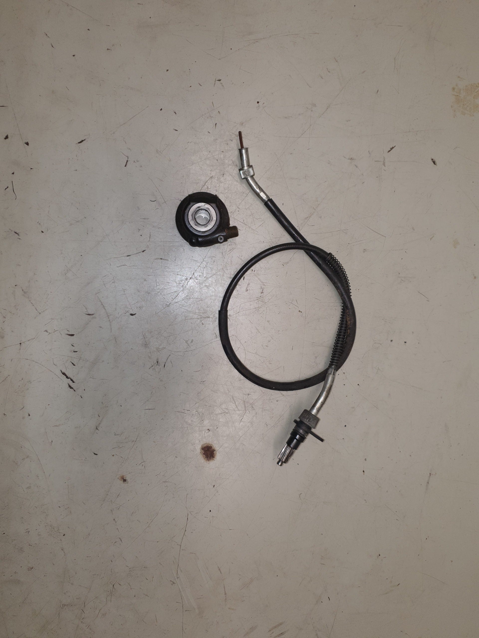 cable compteur yamaha 125 dtr 3MB