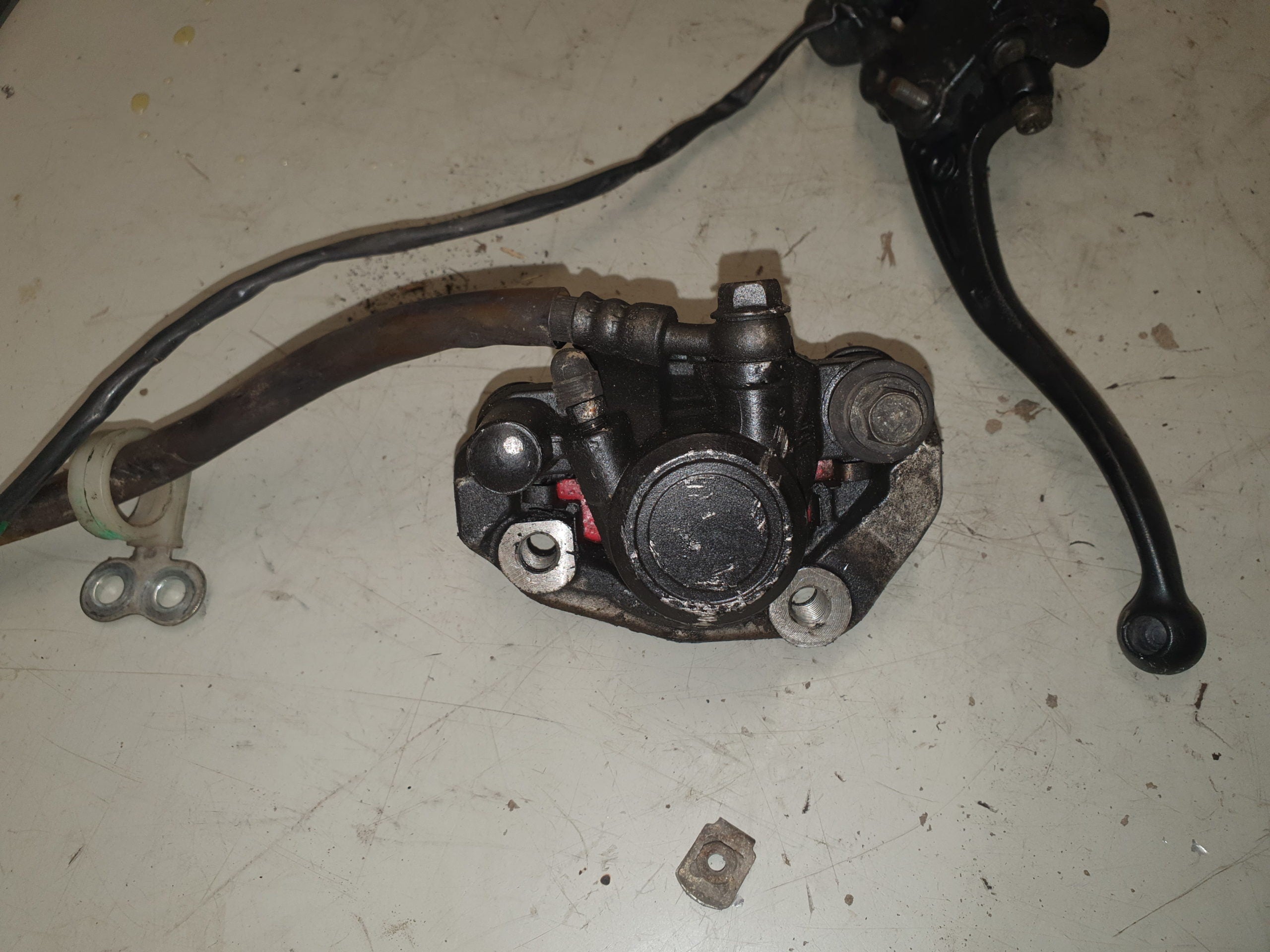 frein avant yamaha 125 dtr 3MB
