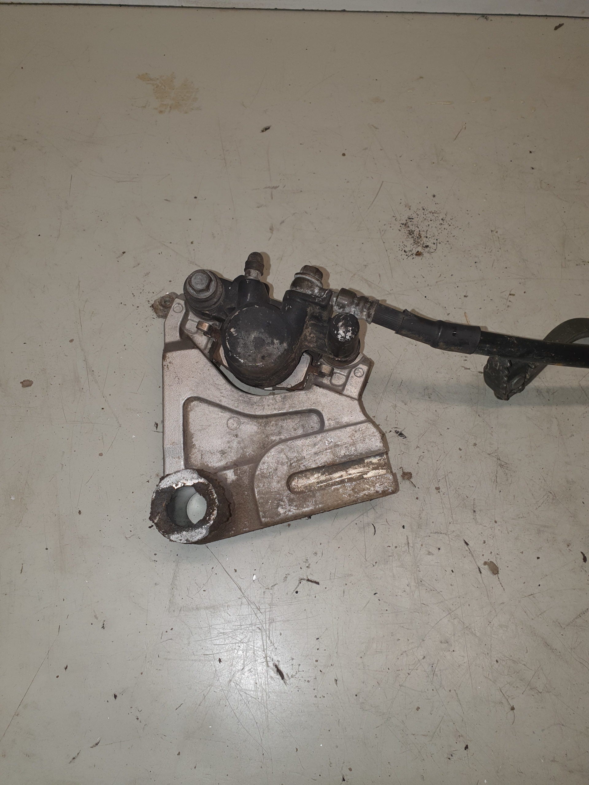 frein arriere yamaha 125 dtr 3MB