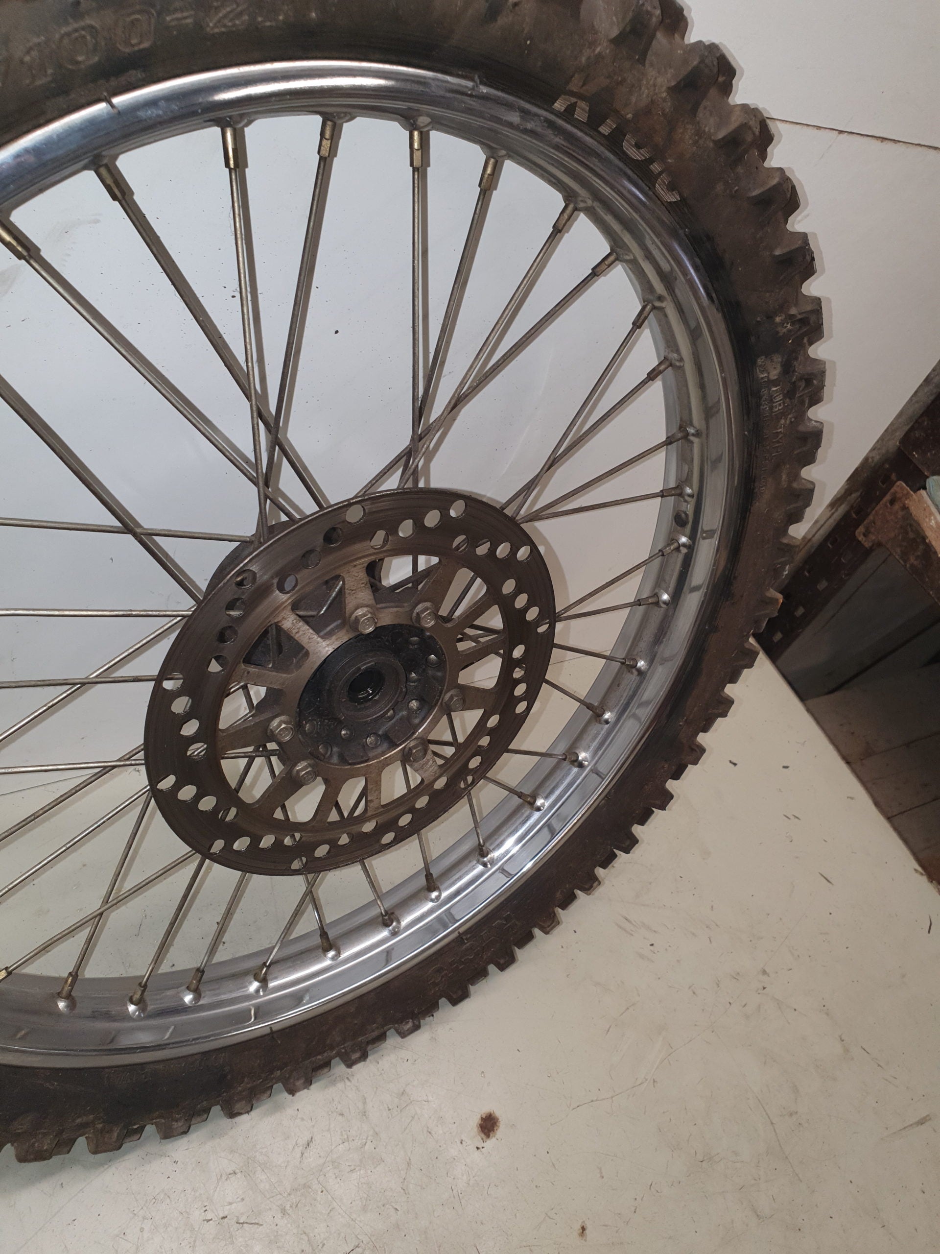 roue avant yamaha 125 dtr 3MB