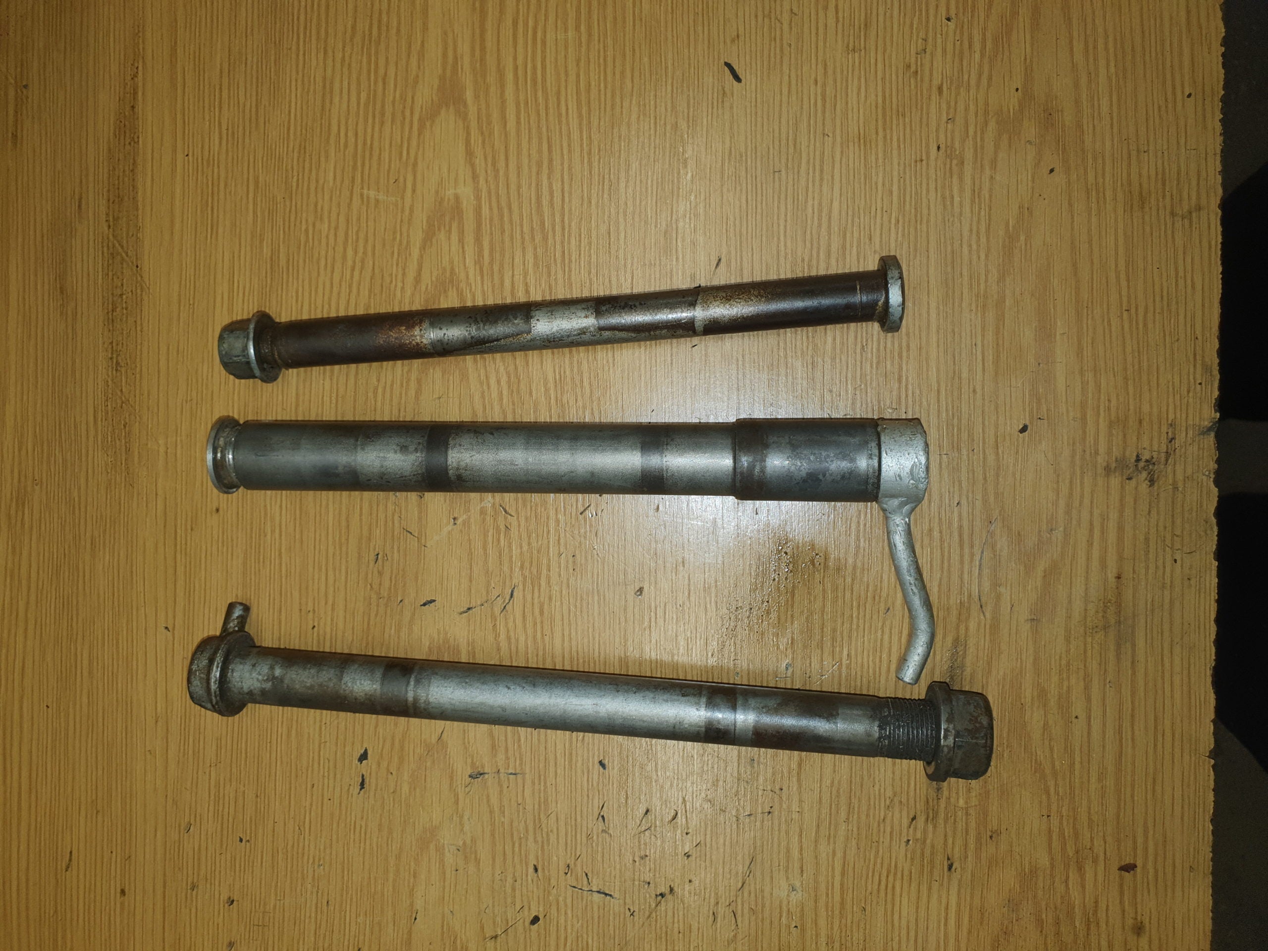 axes de roues et bras gasgas 125 ec 2013