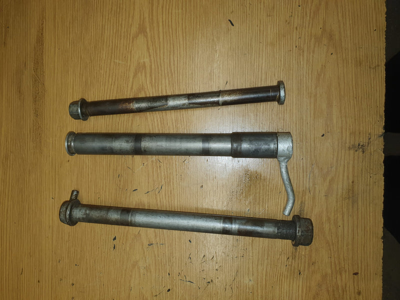 axes de roues et bras gasgas 125 ec 2013-1
