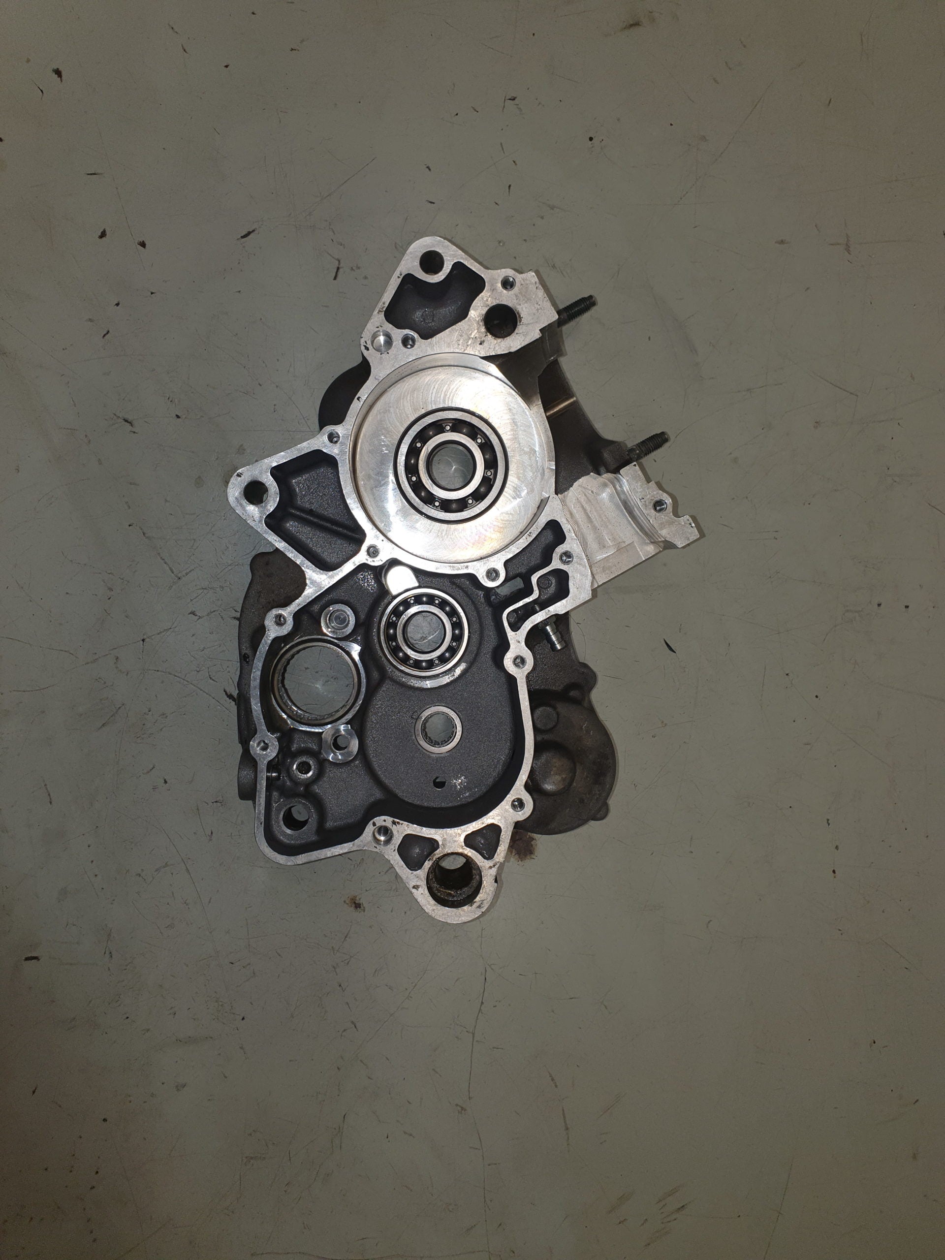 carter moteur droit gasgas 125 ec 2013-1