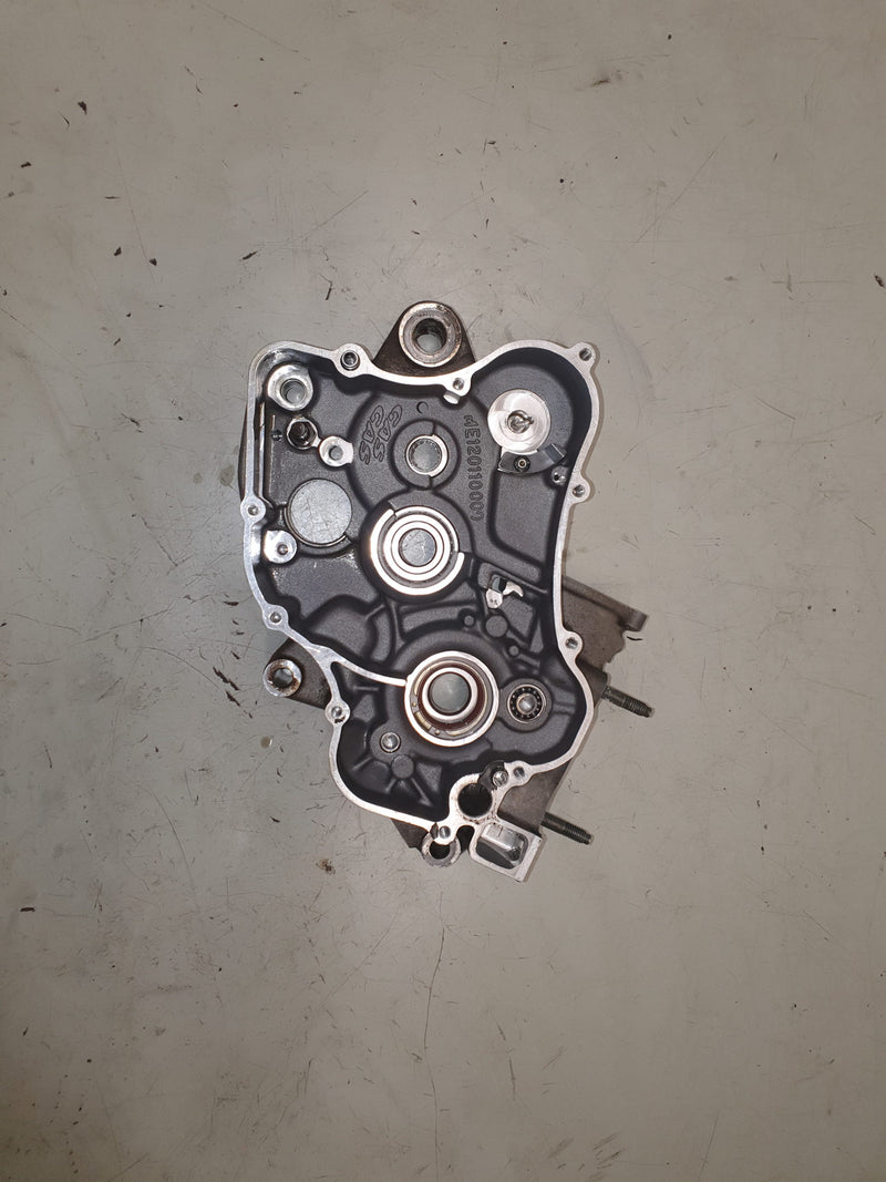 carter moteur droit gasgas 125 ec 2013-2
