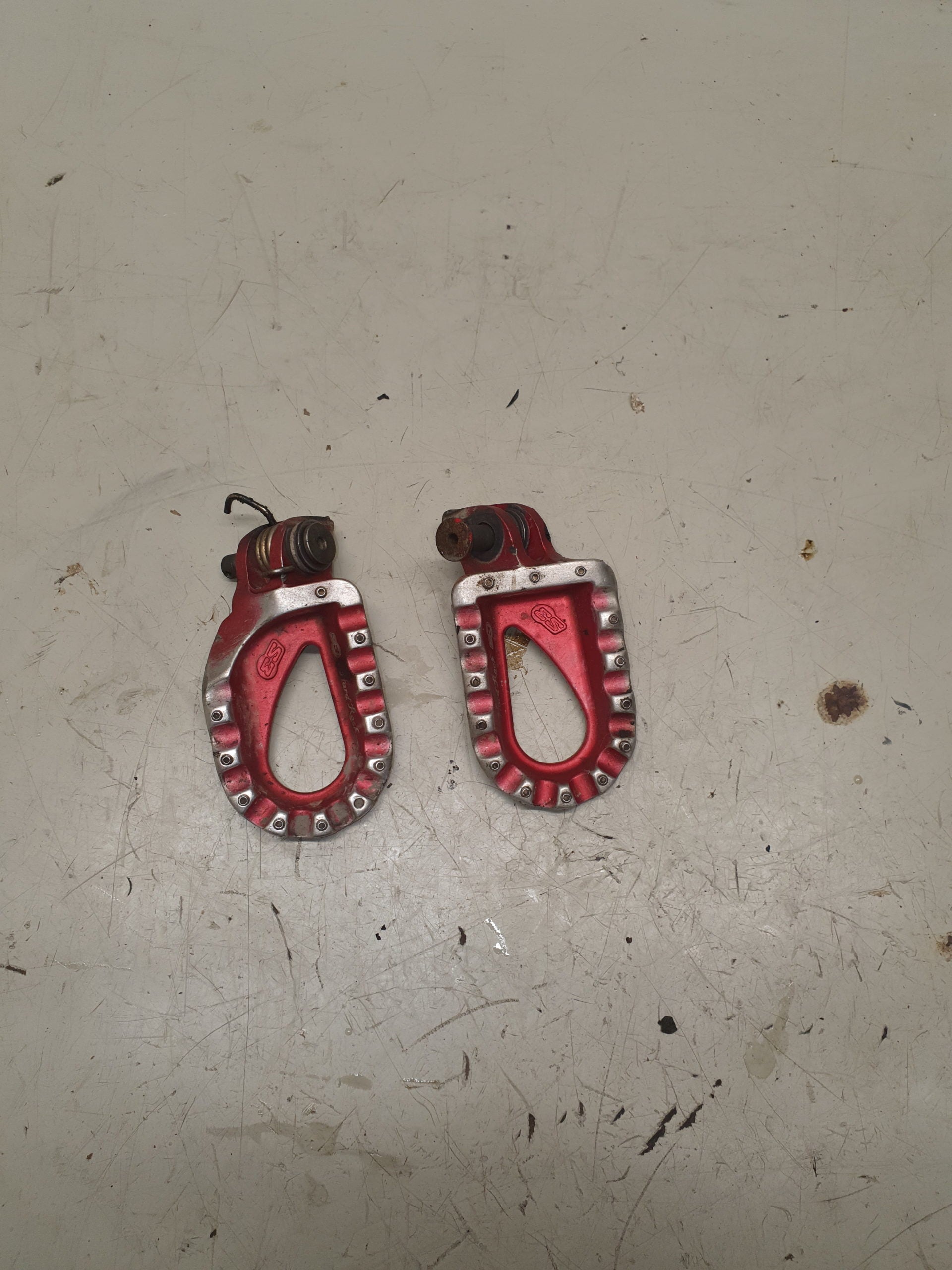 Cale pied gasgas 125 ec 2013-1