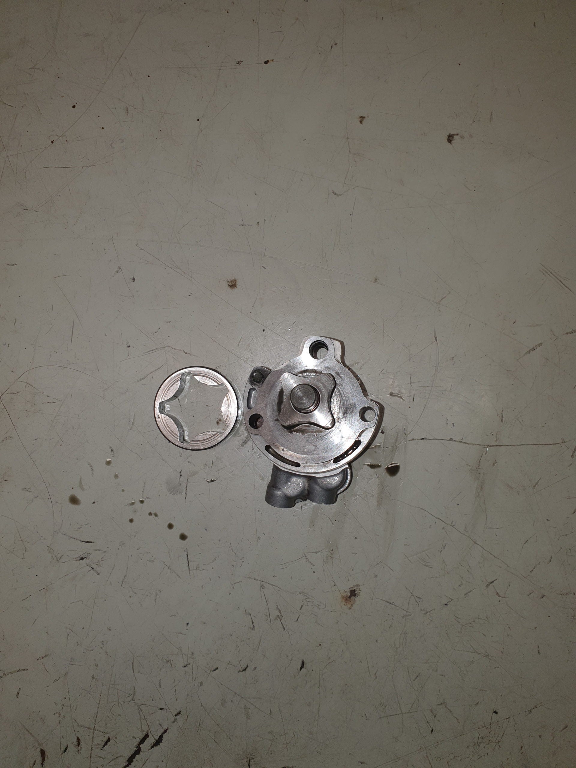 Pompe a huile yamaha 426 yzf